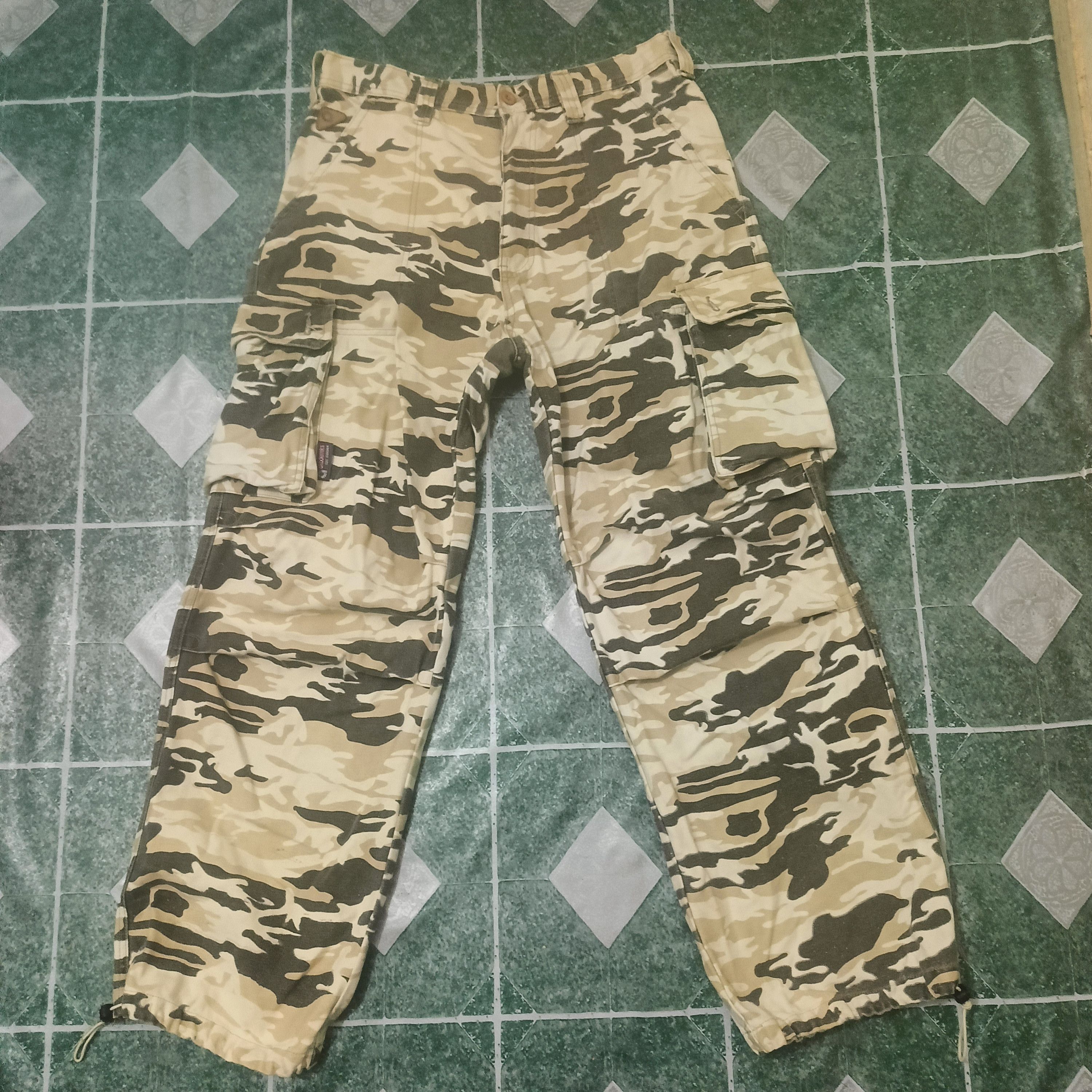 Japanese Brand Rare Japanese Akademiks Safety Camouflage Cargo Pants Size US 35 - 1 Thumbnail