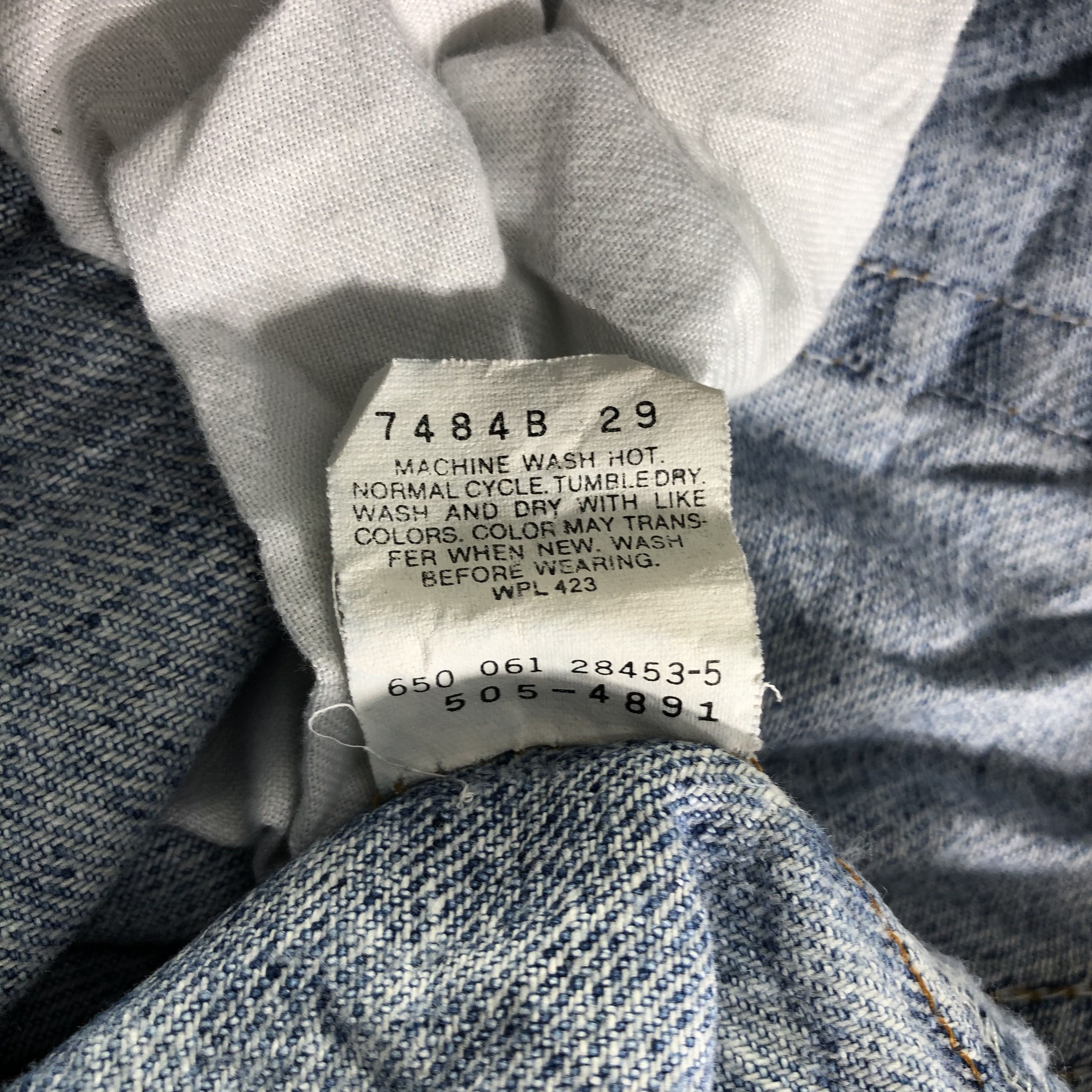 Levi's 90s Vintage Light Wash Levis 505 Jeans-J3265 Size US 35 - 12 Thumbnail