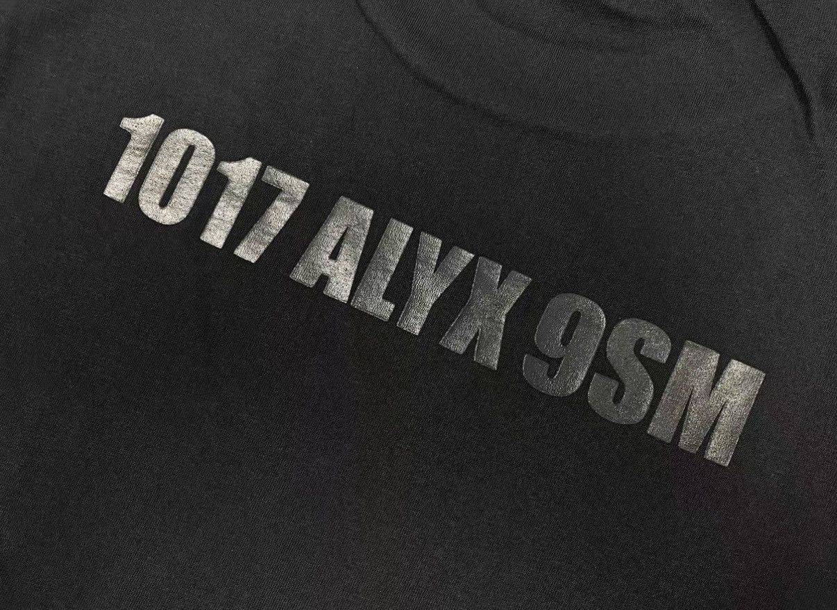 1017 ALYX 9SM 1017 ALYX 9SM Mirror Logo T-Shirt J31 Size US M / EU 48-50 / 2 - 6 Thumbnail