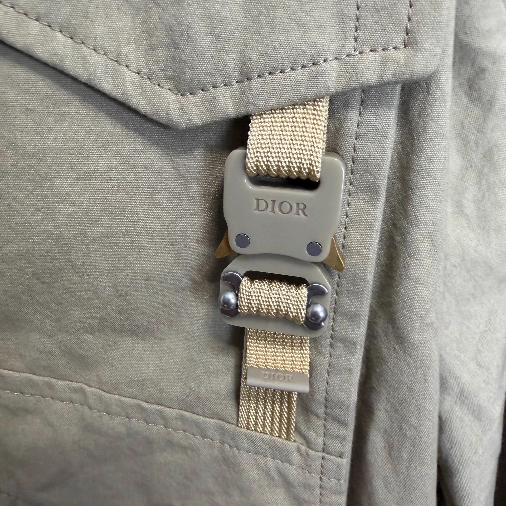 Dior DIOR FW22 men's beige multi-pocket stand collar jkt Size US L / EU 52-54 / 3 - 4 Thumbnail
