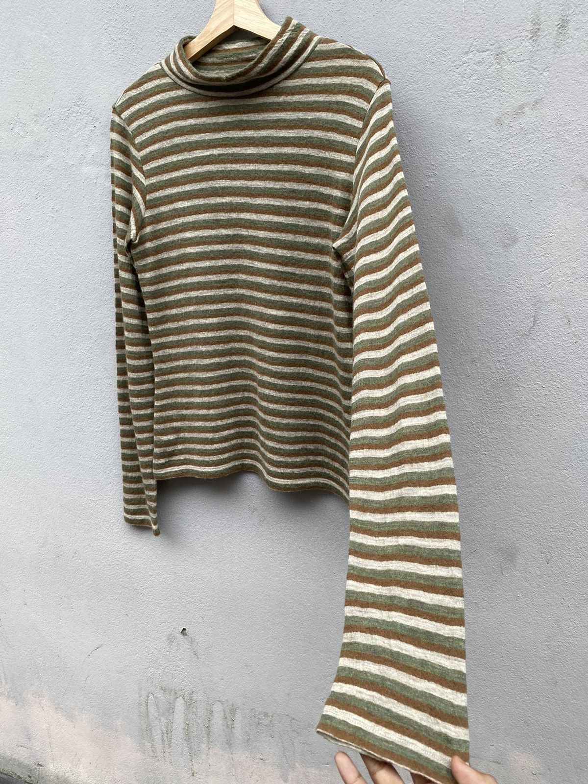 Issey Miyake Iconic Turtleneck PLANTATION by Issey Miyake Extra LS Wool Size M / US 6-8 / IT 42-44 - 6 Thumbnail