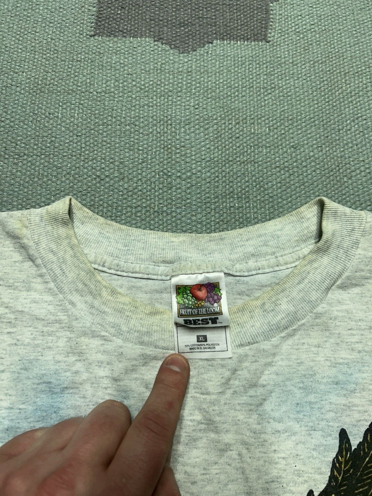 Vintage Vtg 90s t shirt flying eagle bird animal nature tee FOTL XL Size US XL / EU 56 / 4 - 7 Thumbnail