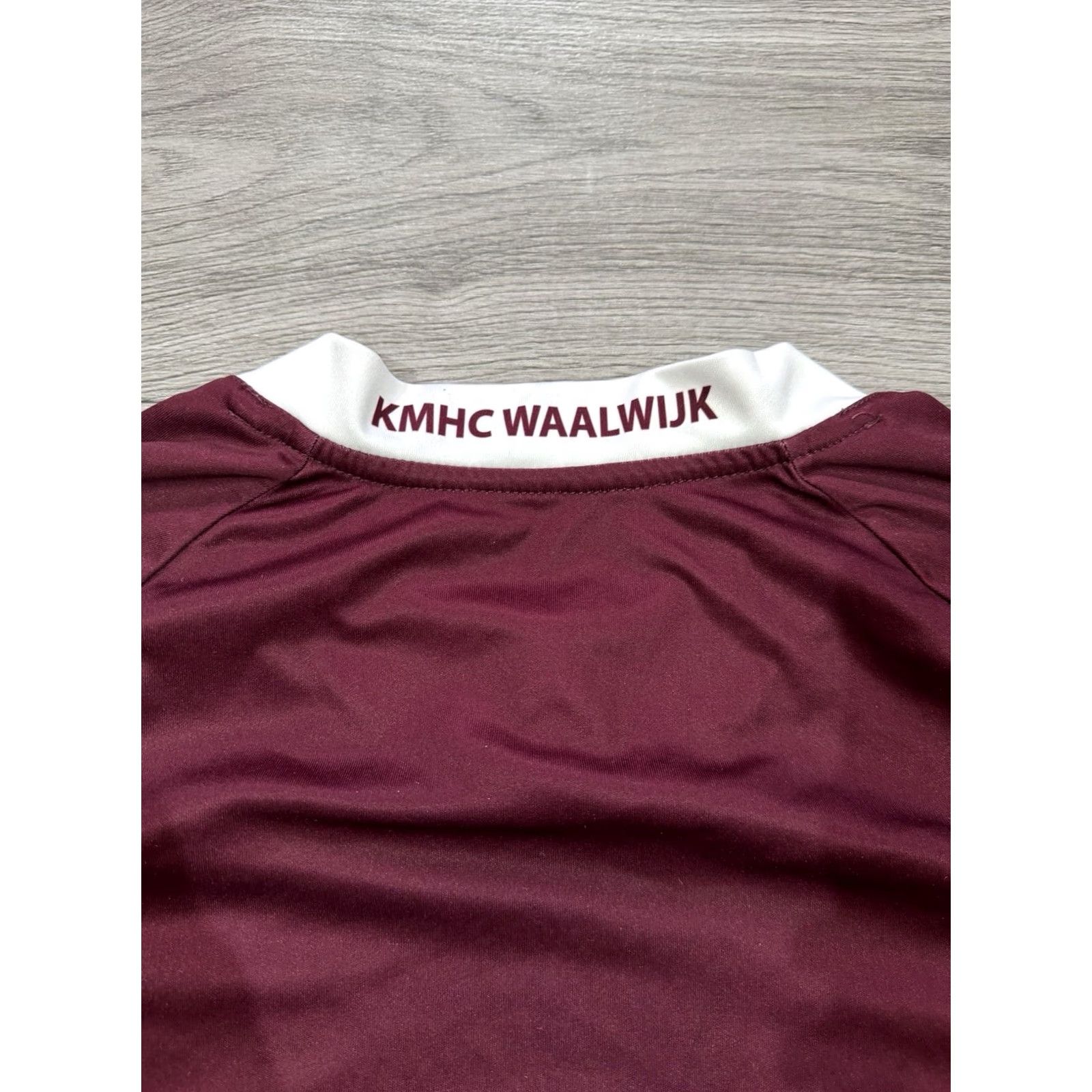 Vintage Reece Jersey T-Shirt M Burgundy Hockey Activewear Mens 2010s KMHC Waalwijk Home Shirt Bot Size US M / EU 48-50 / 2 - 7 Thumbnail