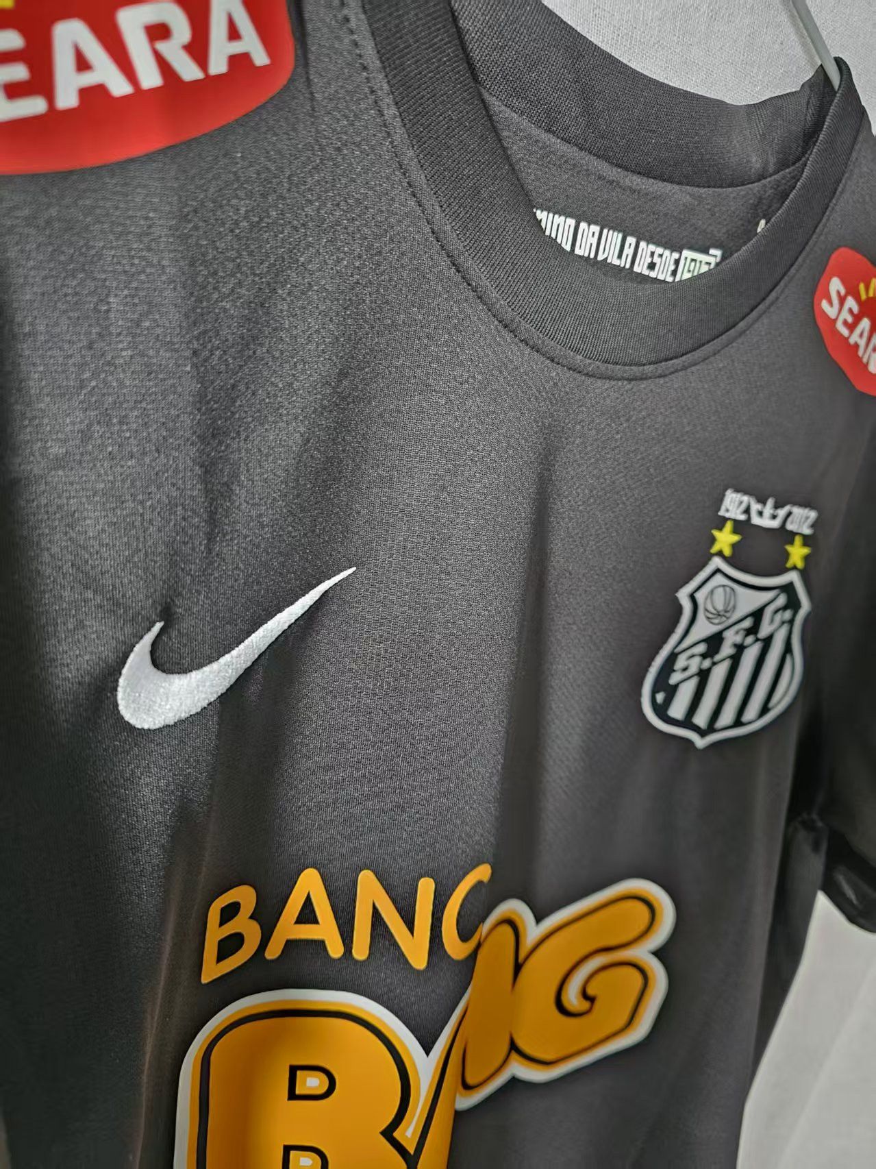 Other Vintage Santos 10 Neymar Jersey Black Size US XL / EU 56 / 4 - 3 Thumbnail