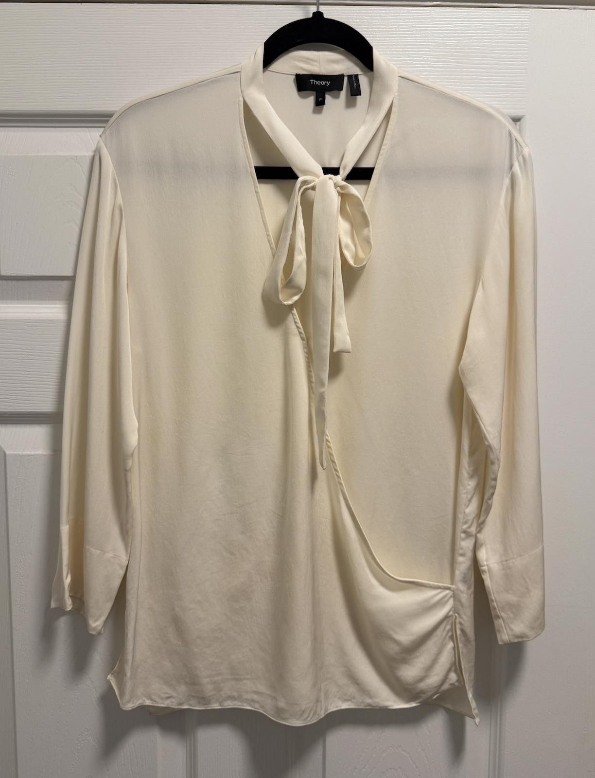 Theory Luxury Theory Relaxed Wrap 100% Silk Tie-Neck Blouse Size M / US 6-8 / IT 42-44 - 7 Thumbnail