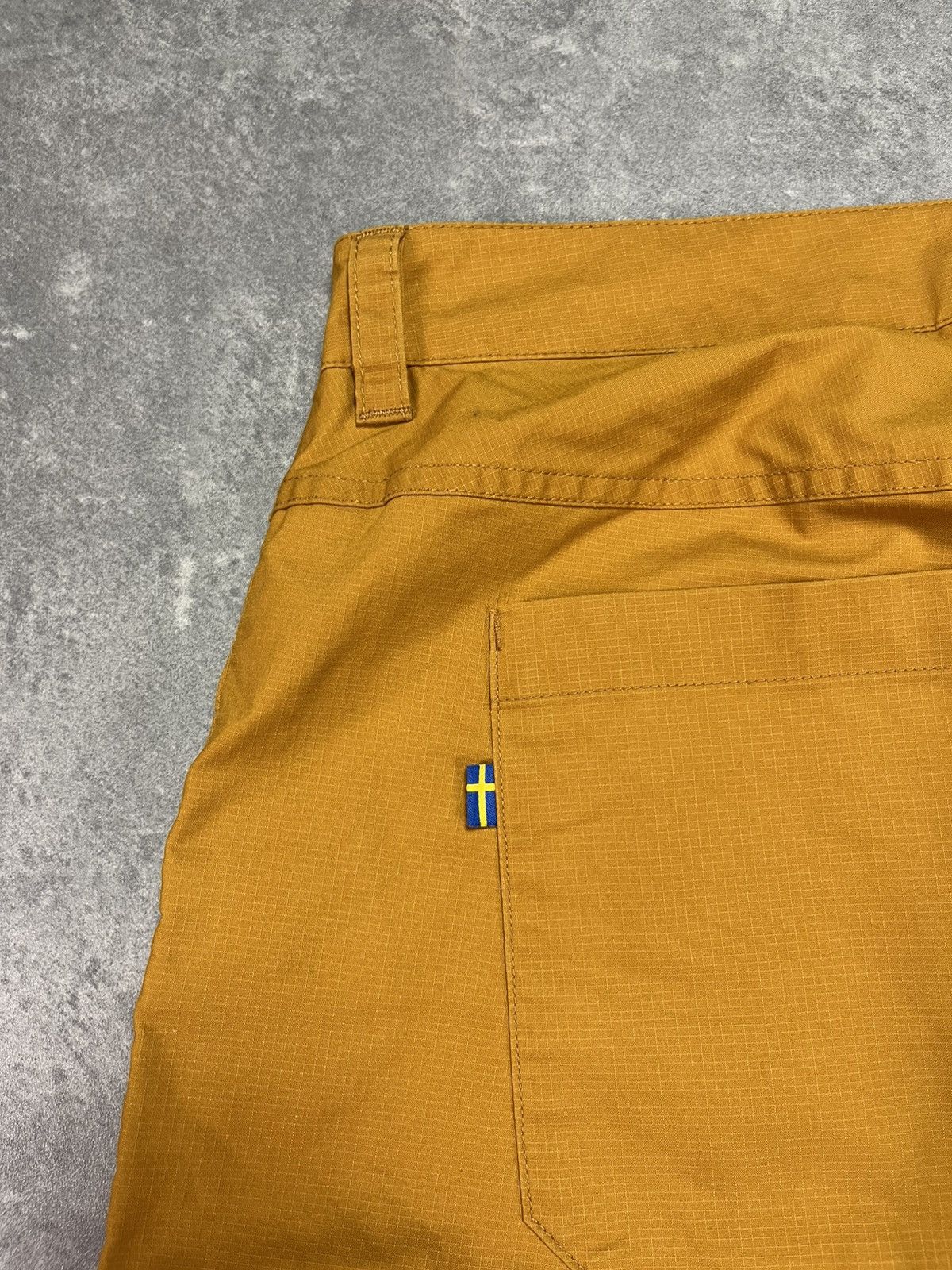 Fjallraven Fjallraven G-1000 Rare Dark Yellow Light Cargo Pants 34 Size US 34 / EU 50 - 13 Thumbnail
