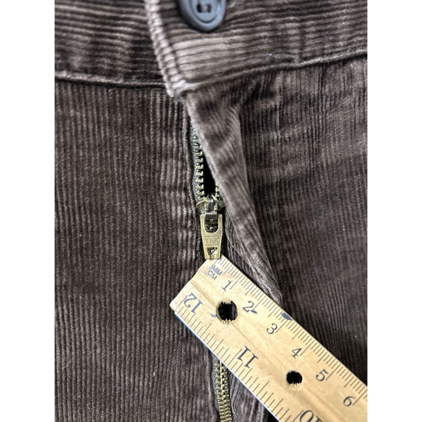 Dockers VINTAGE Dockers Corduroy Pants Mens 32x30 Brown Finewale Flat Front Classic Fit Brown Corduroy Pants Mens 32 Regular Straight Leg 5-Pocket Dockers Size US 32 / EU 48 - 4 Thumbnail