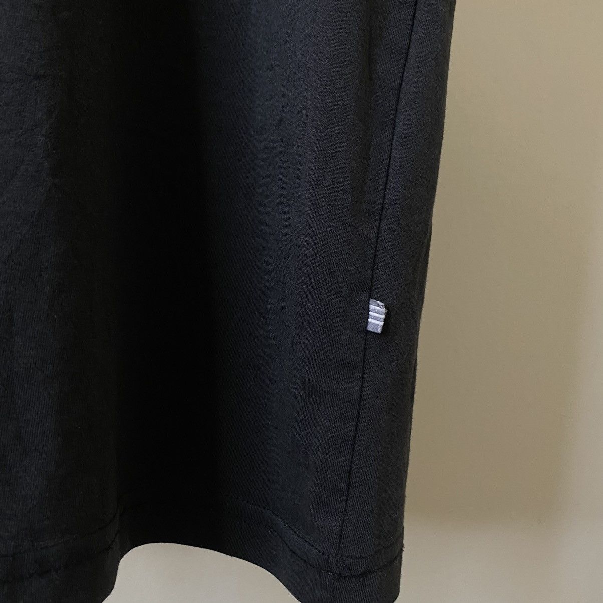 Adidas Vintage 1990s Adidas Essential Faded Black T Shirt Size US L / EU 52-54 / 3 - 4 Thumbnail