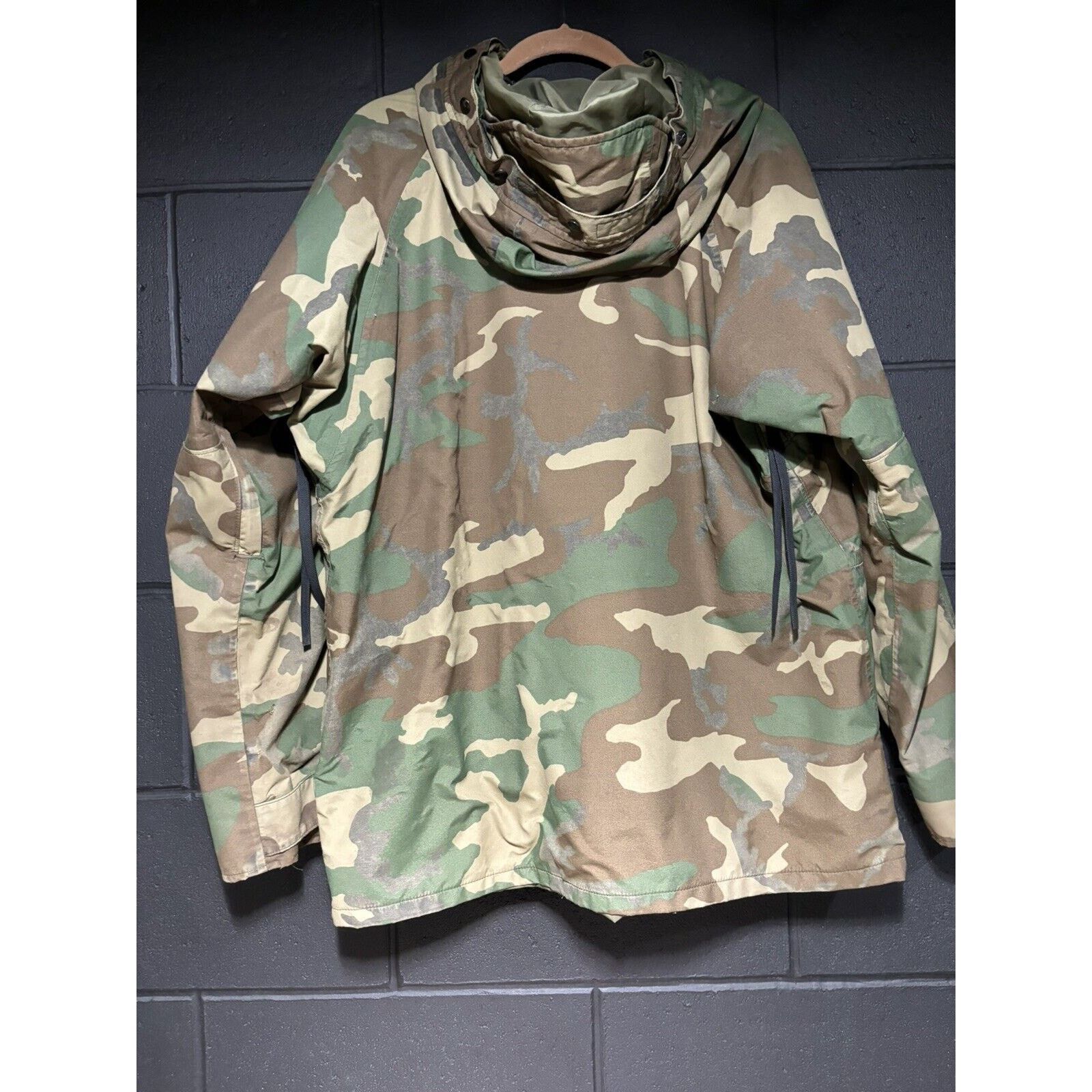 Other US Military Parka Cold Weather Parka Camo Jacket Men’s Lg Size US L / EU 52-54 / 3 - 4 Thumbnail