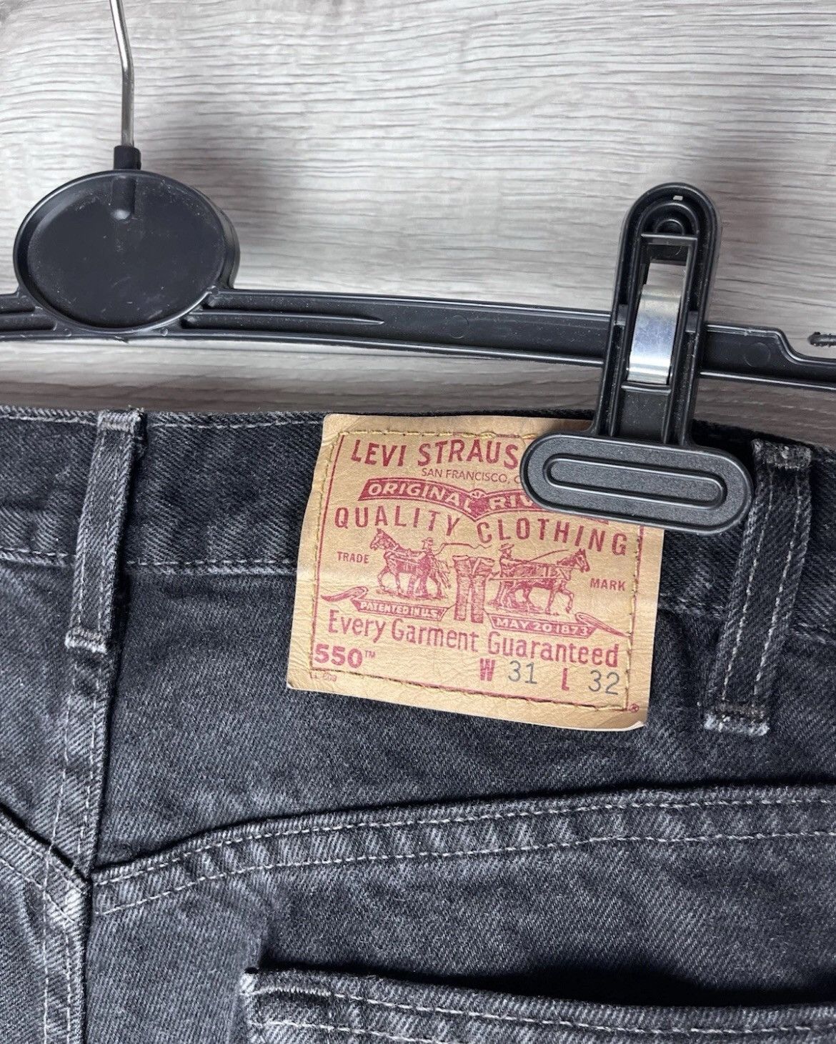 Levi's Avant garde jeans Levi’s 550 relaxed Fit Mede in USA 🇺🇸 Size US 31 - 11 Thumbnail