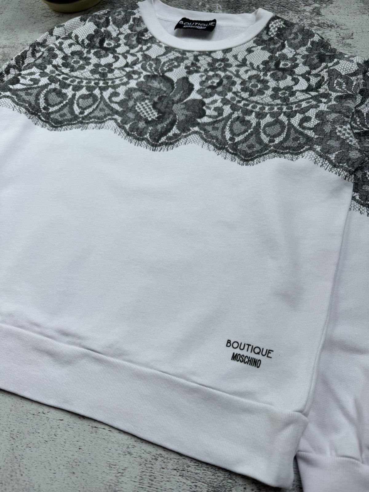 Boutique Moschino Vintage Rare Monogram Boutique Moschino Print Sweatshirt Size M / US 6-8 / IT 42-44 - 6 Thumbnail