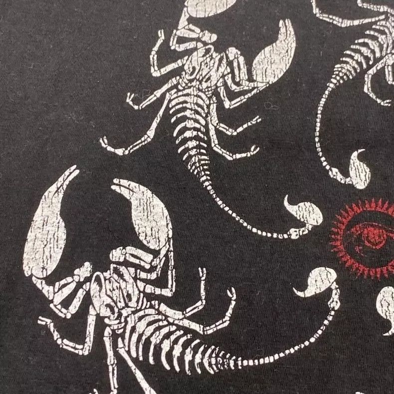 Undercover Undercover 03ss scab period scorpion print sleeveless blac Size US L / EU 52-54 / 3 - 8 Thumbnail