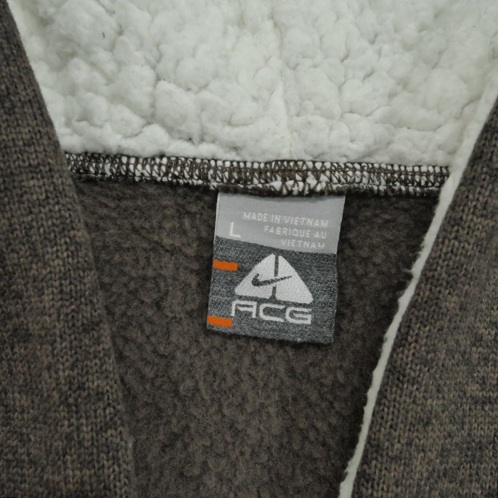 Nike VINTAGE Nike ACG Hoodie Womens Large Brown Pullover Sherpa Hood Y2K Size L / US 10 / IT 46 - 5 Thumbnail