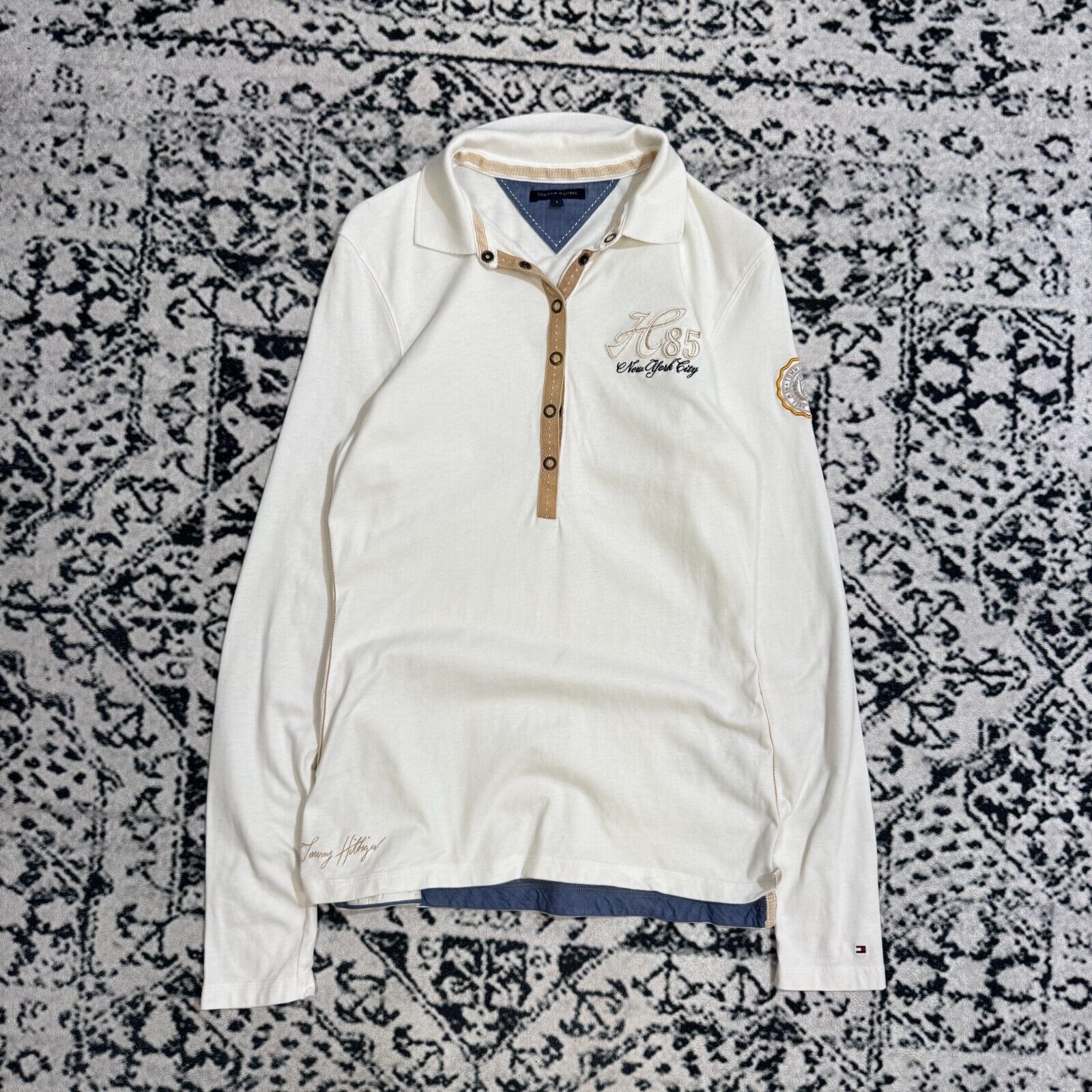 Tommy Hilfiger × Vintage Vintage Tommy Hilfiger Unisex White Cotton Polo Shirt Size S Size US S / EU 44-46 / 1 - 1 Thumbnail