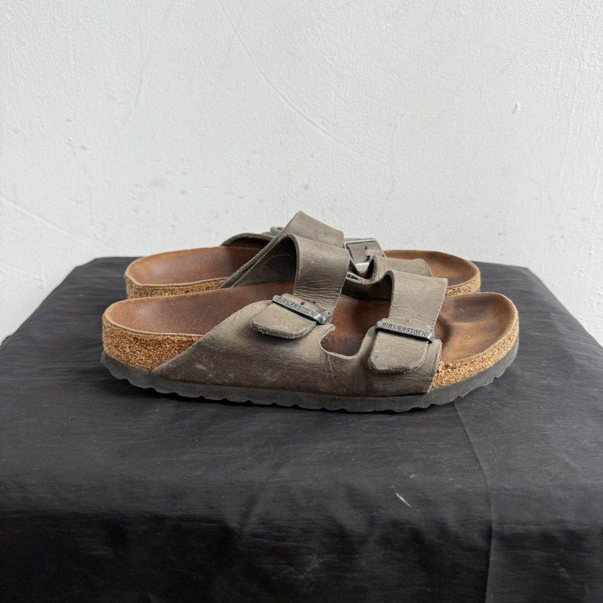 Birkenstock Birkenstock Leather Arizona Sandals Size US 6 / IT 36 - 1 Thumbnail