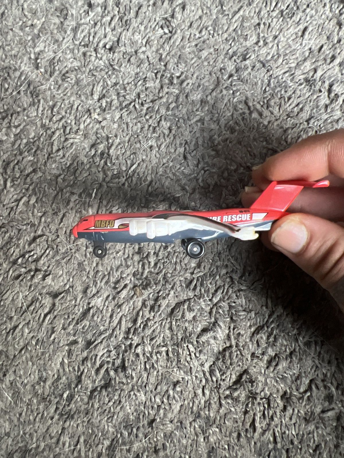 Hypebeast 2007 Mattel Matchbox Skybusters Sky Cargo Fire Rescue Size ONE SIZE - 3 Thumbnail
