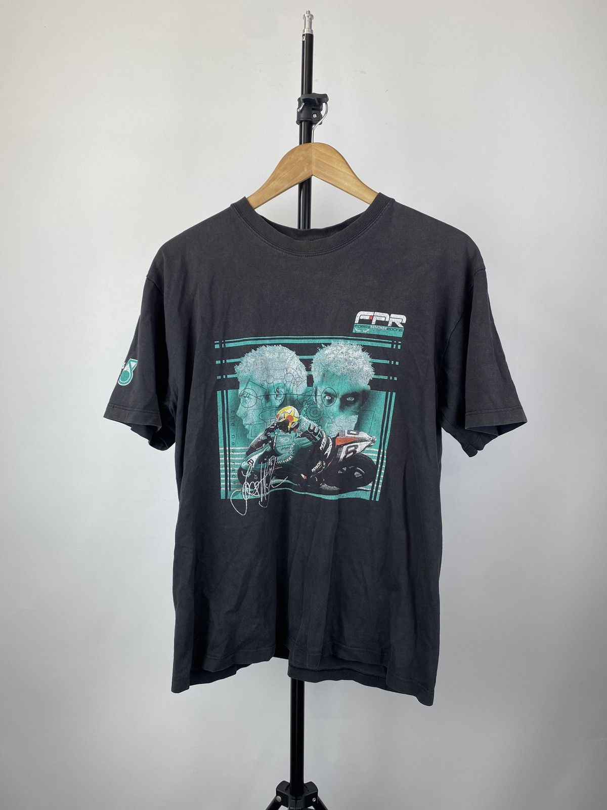 Vintage 🔥Vntg Petronas Foggy Racing Bike Logo Washed Faded Tee rare Size US M / EU 48-50 / 2 - 1 Thumbnail