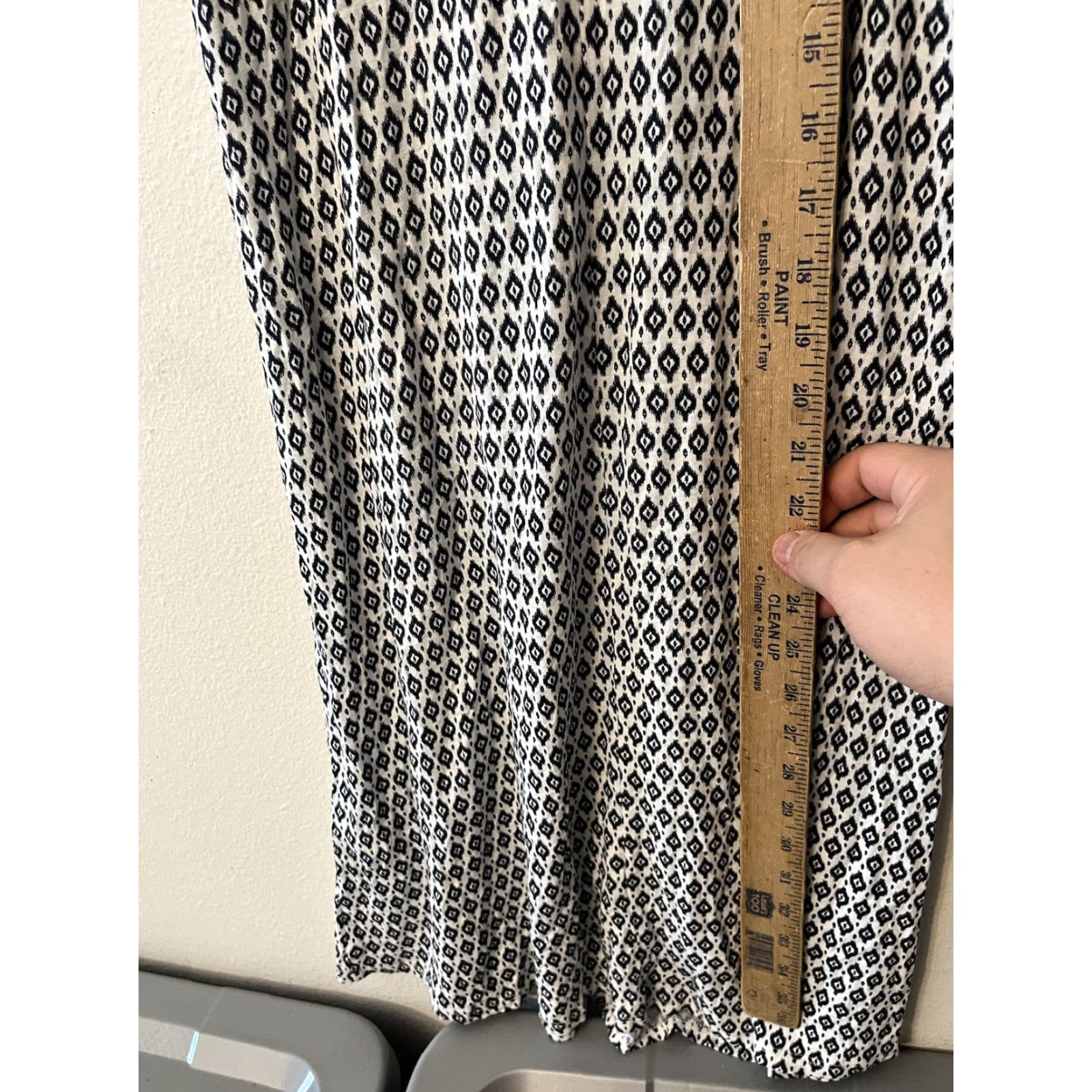 H&M H&M Women’s Dress Scoop Neck Sleeveless Cream/Black Print XS Multicolor Animal Print Shift Short Pendant Womens XS Size XS / US 0-2 / IT 36-38 - 5 Thumbnail