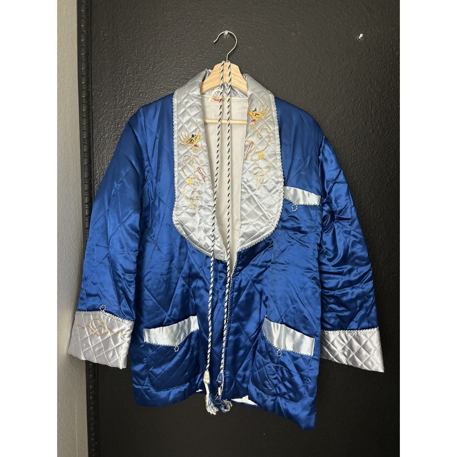 Other Vintage Japan Souvenir Smoking Quilted Shall Robe Rope Size US L / EU 52-54 / 3 - 1 Thumbnail