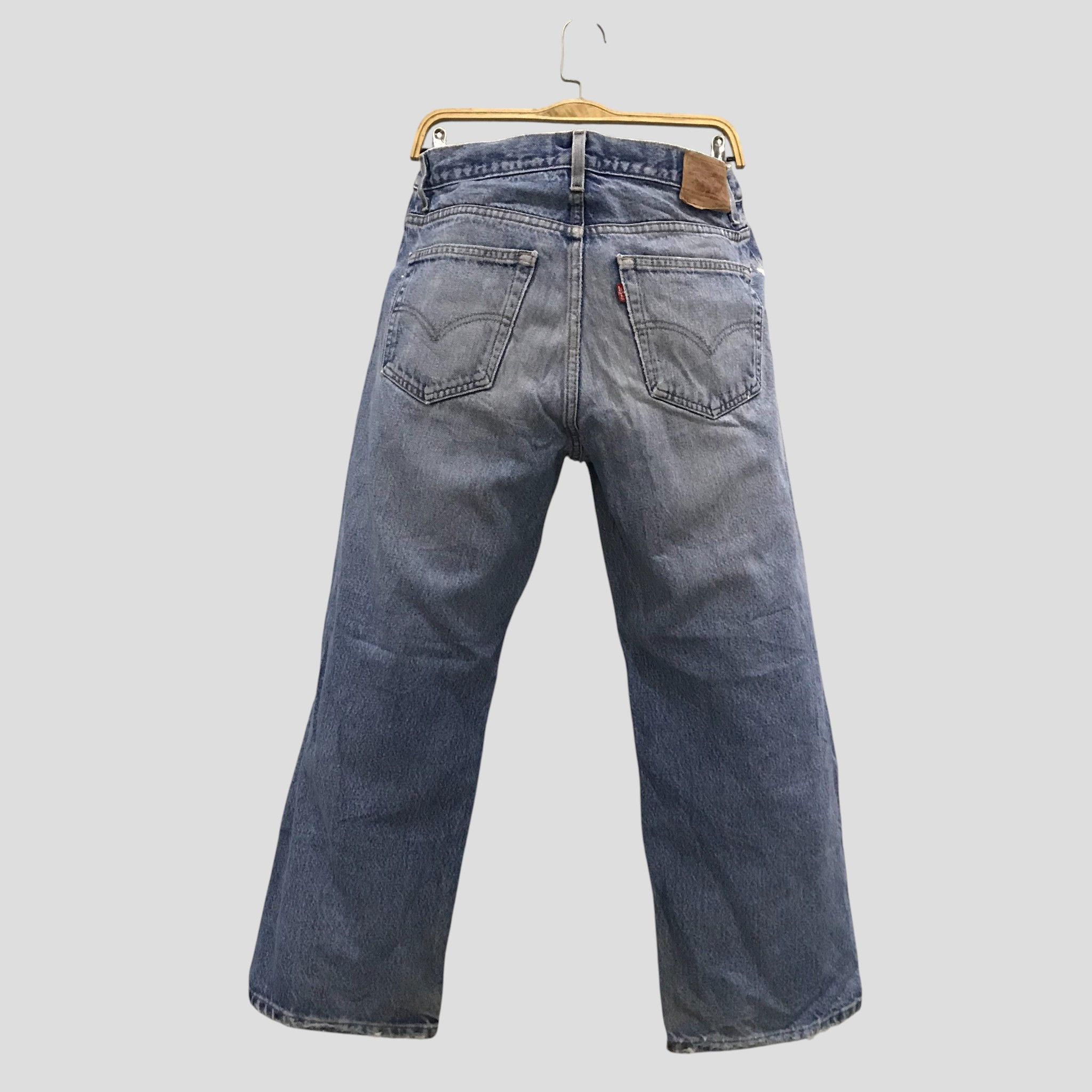 Levi's Vintage Levi’s 569 Loose Straight Light Wash Distressed Size US 34 / EU 50 - 2 Thumbnail