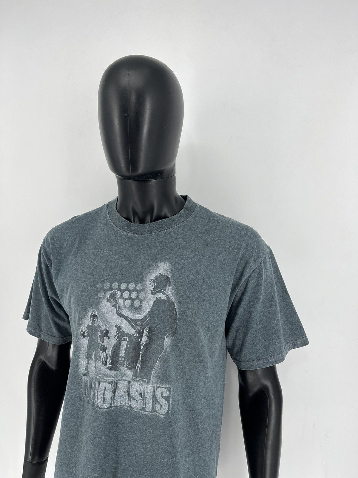 Band Tees × Vintage Vintage Y2K Oasis Rock Band Tee Tshirt Rock T Shirt BIG LOGO Size US L / EU 52-54 / 3 - 4 Thumbnail