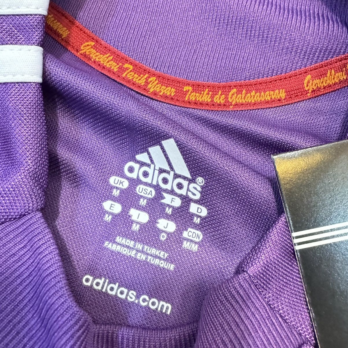 Adidas Galatasaray 09/10 away shirt #19 Kewell (bnwt) Size US M / EU 48-50 / 2 - 9 Thumbnail