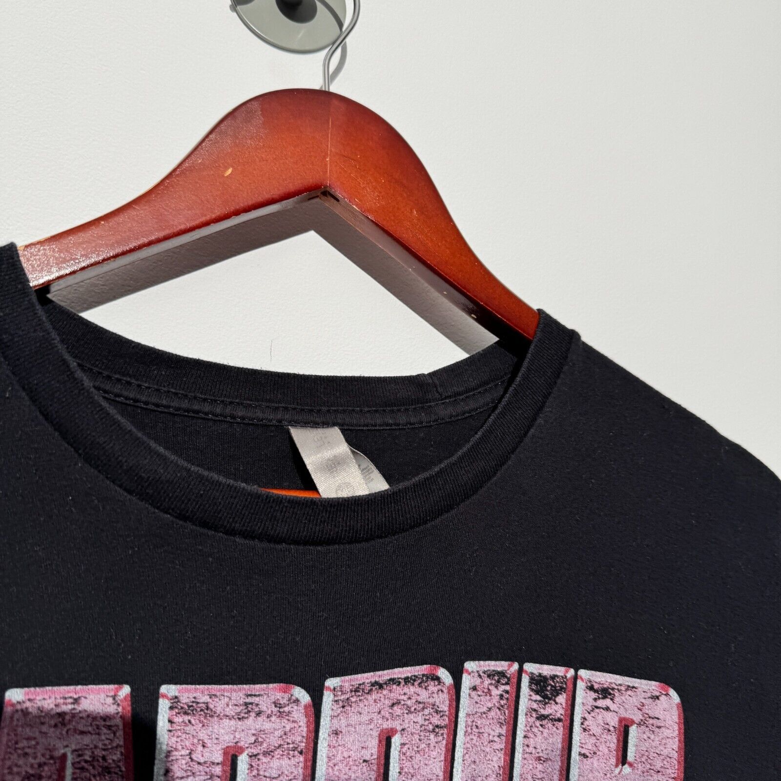 Vintage Vintage Unisex Black Cotton T-Shirt Size M Regular Fit Size US M / EU 48-50 / 2 - 5 Thumbnail