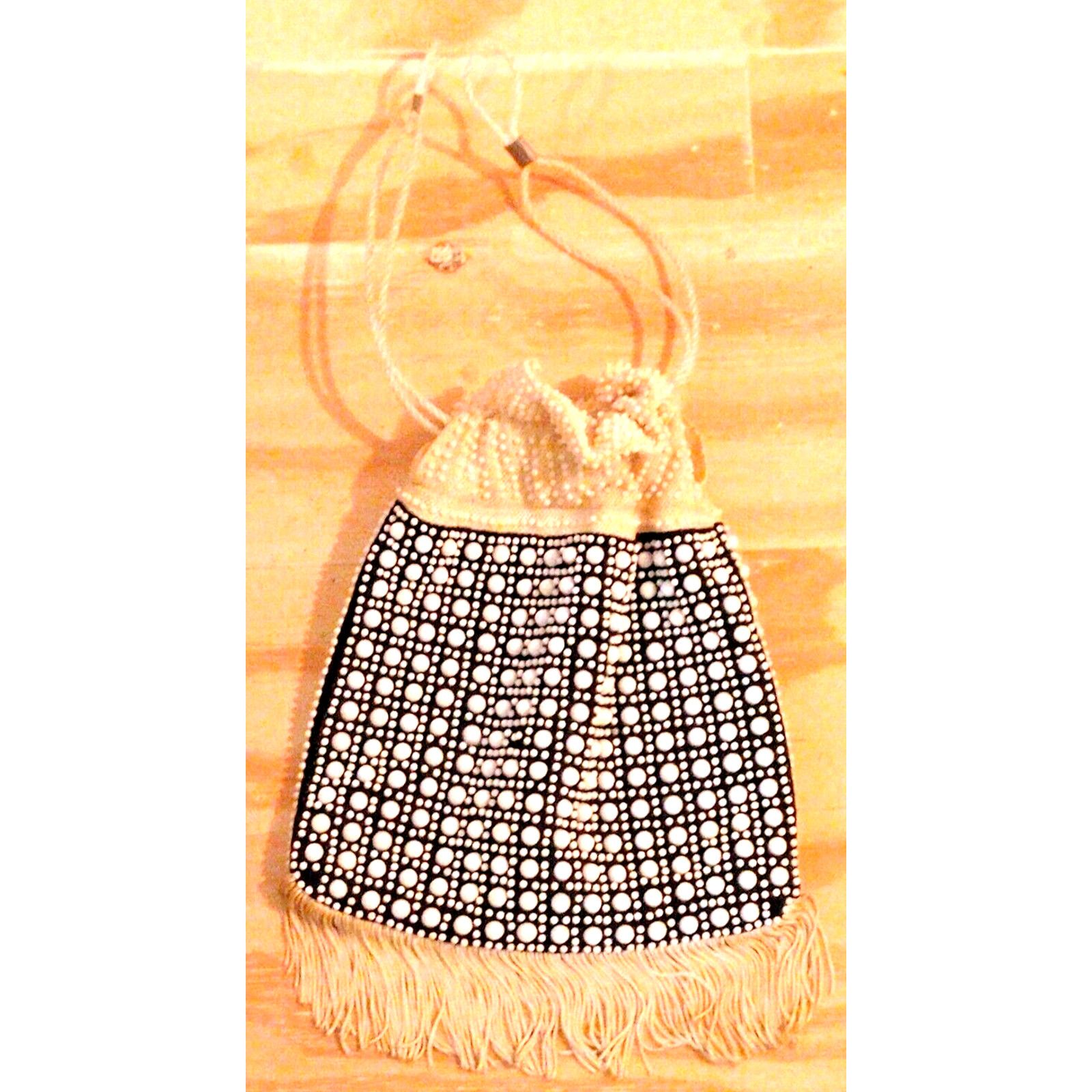 The Unbranded Brand 50s Navy/Wte Fringe Bead Eve. Bag Drawstring Polycord Handle Size ONE SIZE - 1 Thumbnail