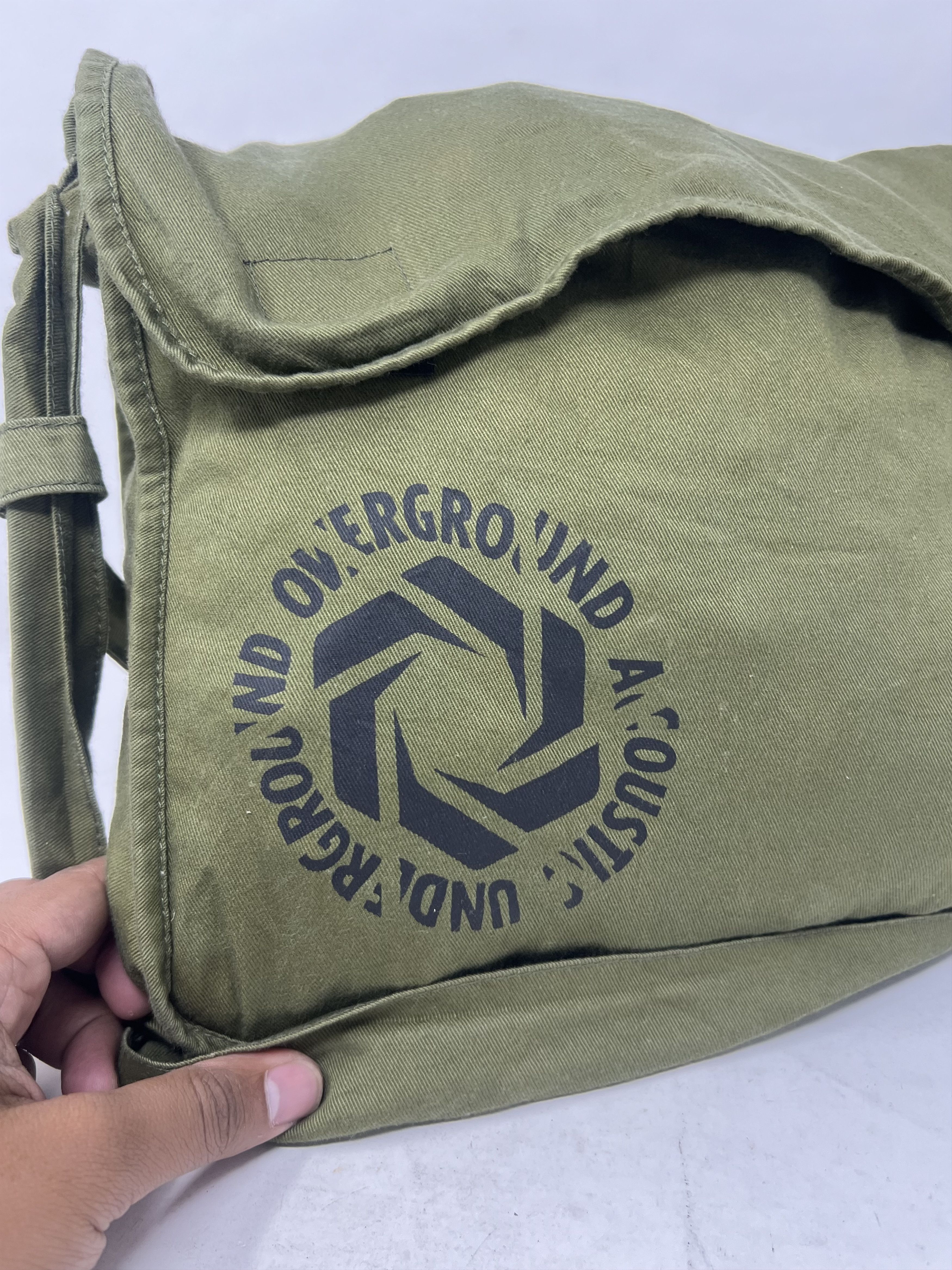 Japanese Brand Vintage Underground Overground Camo Sling Size ONE SIZE - 7 Thumbnail