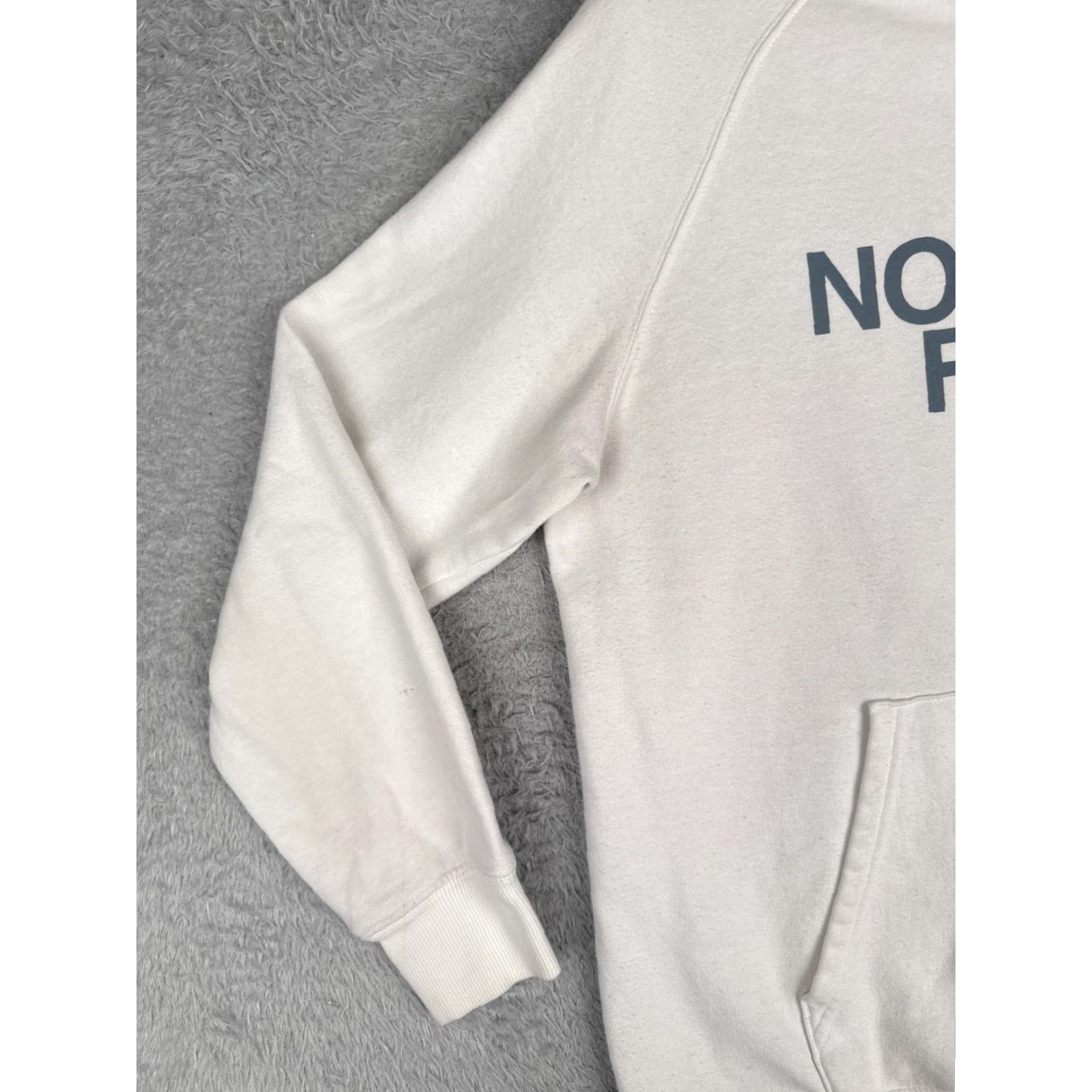 The North Face The North Face Hoodie Womens L White Floral Logo Pullover Sweatshirt Size L / US 10 / IT 46 - 3 Thumbnail