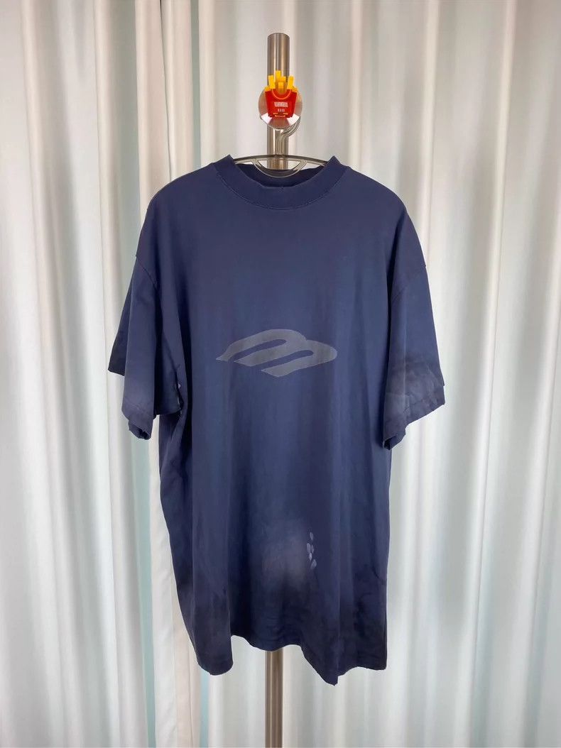 Balenciaga Balenciaga 3 B Mud Dyeing Splashing Ink Destroying Made Ol Size US M / EU 48-50 / 2 - 1 Thumbnail