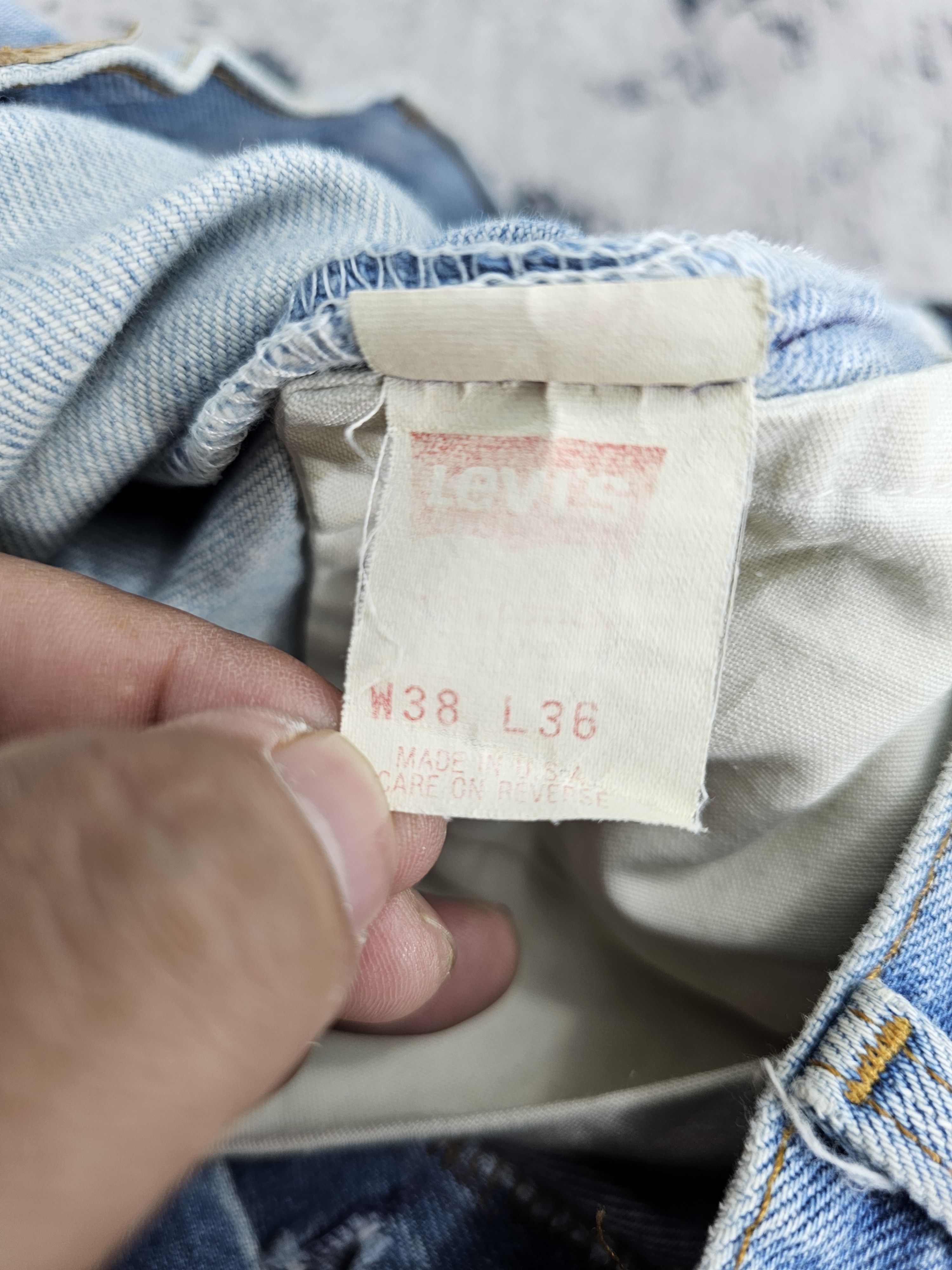 Levi's Vintage Clothing Vitg 90's LEVIS 501 Faded Made In Usa Ripped Jeans L0529 Size US 36 / EU 52 - 17 Thumbnail