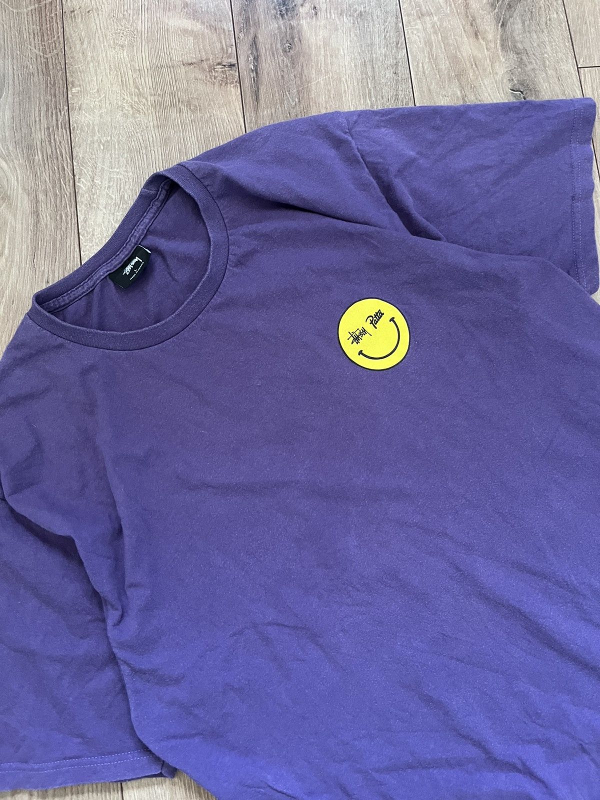 Stussy Stussy*Patta t-shirt smile big centre logo Size US L / EU 52-54 / 3 - 2 Thumbnail