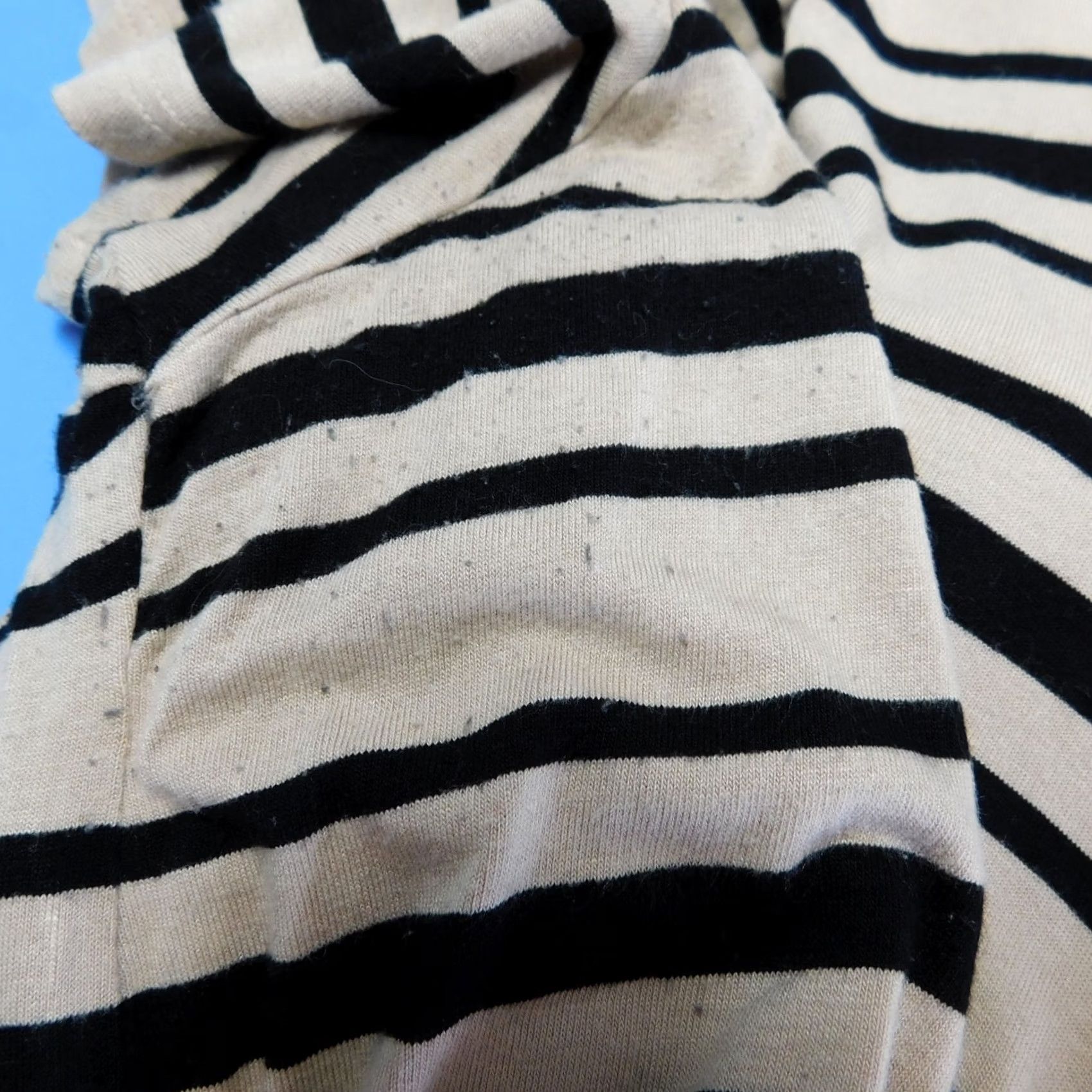 Vintage LuLaRoe Shirt Womens 2XL Black Short Sleeve Scoop Neck Striped Beige A173 Size XXL / US 16-18 / IT 52-54 - 5 Thumbnail
