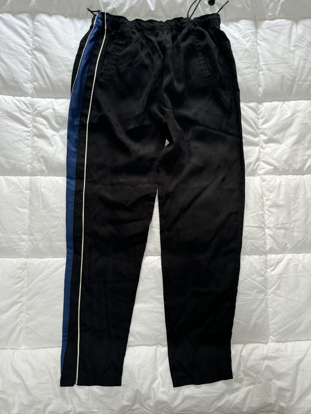 Louis Vuitton Louis Vuitton Monogram Silk Pants Size US 32 / EU 48 - 1 Thumbnail