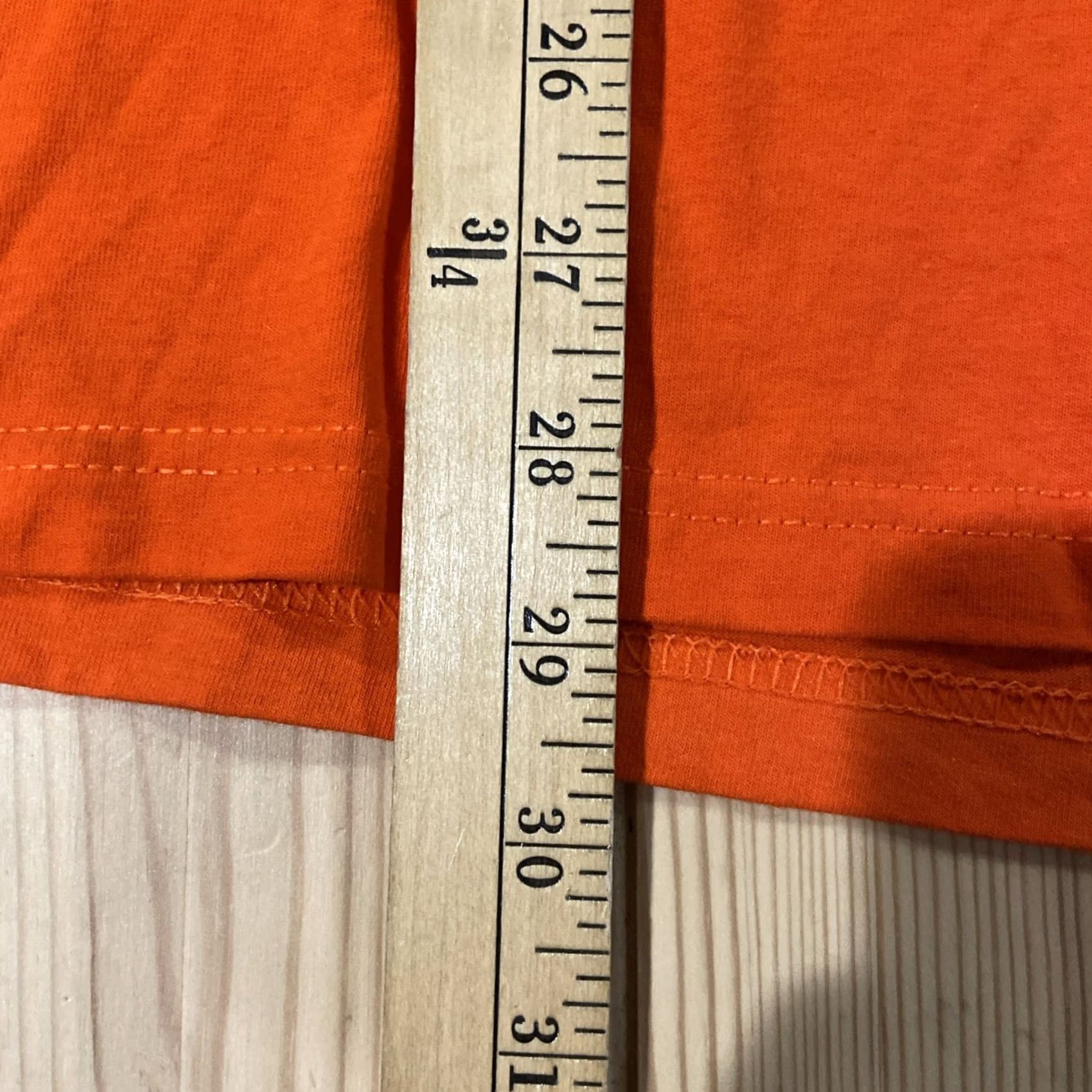 Vintage VIRGEN DE GUADALUPE T-SHIRT M Orange Glitter Graphic Print Shirt Mens M Guadalupe Virgen 90s (adjust if needed) Size US M / EU 48-50 / 2 - 4 Thumbnail