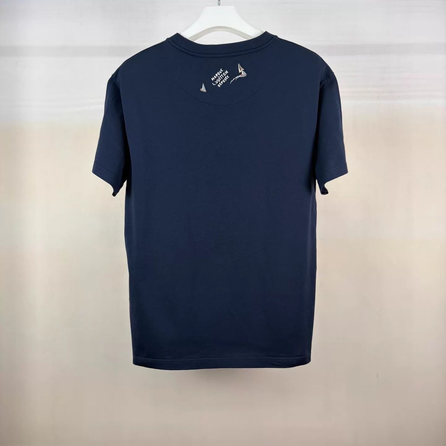 Louis Vuitton LV Sailboat Embroidered Logo Short Sleeve Tee L new unused Size US L / EU 52-54 / 3 - 2 Thumbnail