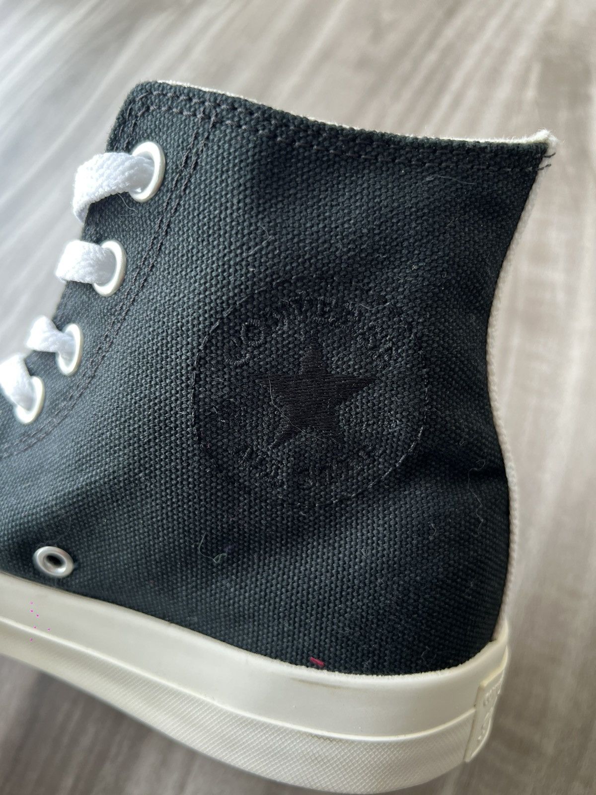 Comme des Garcons PLAY RARE 2012 Small Heart CDG Comme des Garcons PLAY x Converse Size US 9 / EU 42 - 4 Thumbnail