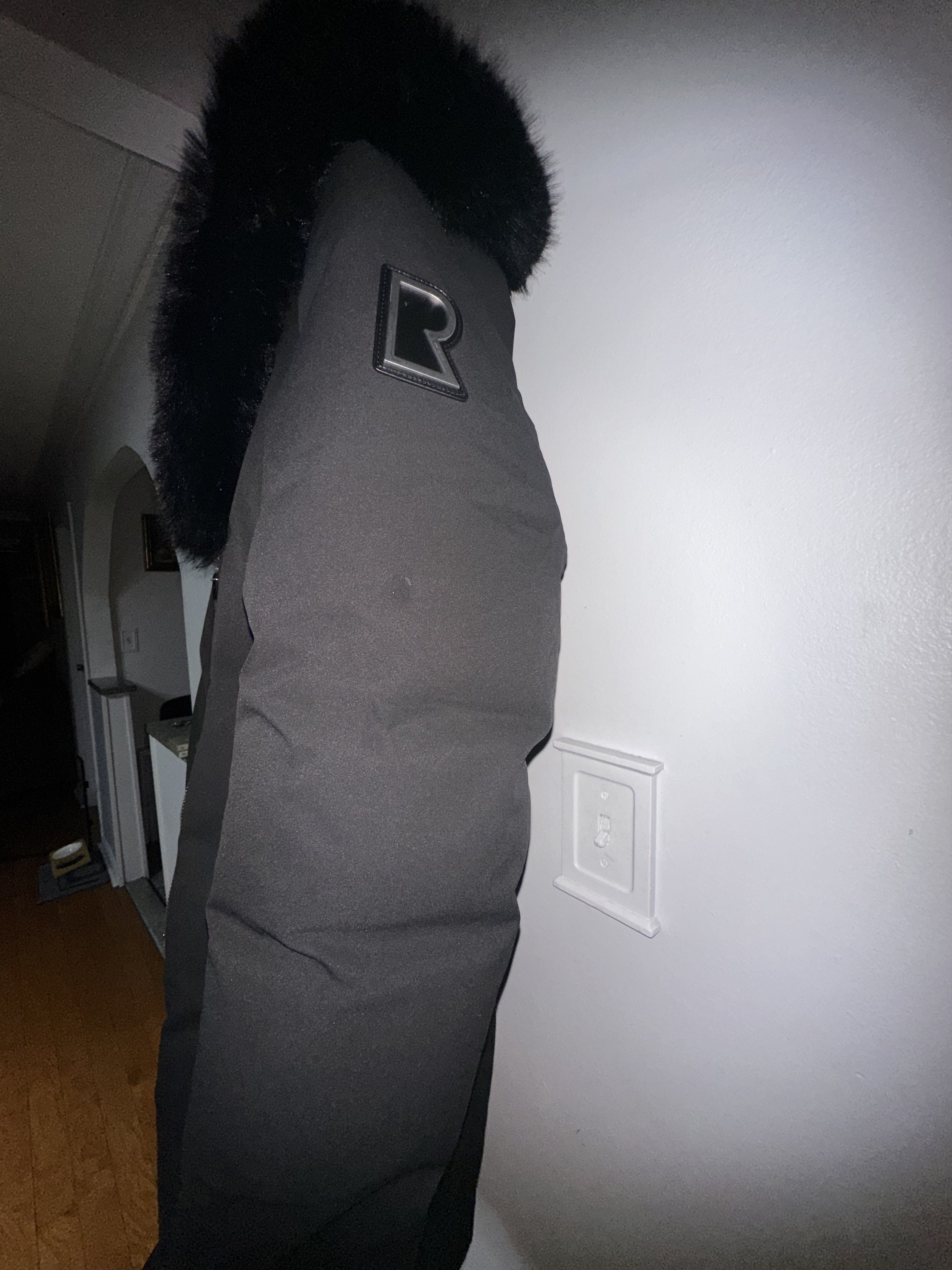 Rudsak WOMEN'S MID-LENGTH DOWN PARKA WITH VEGAN LEATHER SLEEVES Size L / US 10 / IT 46 - 3 Thumbnail