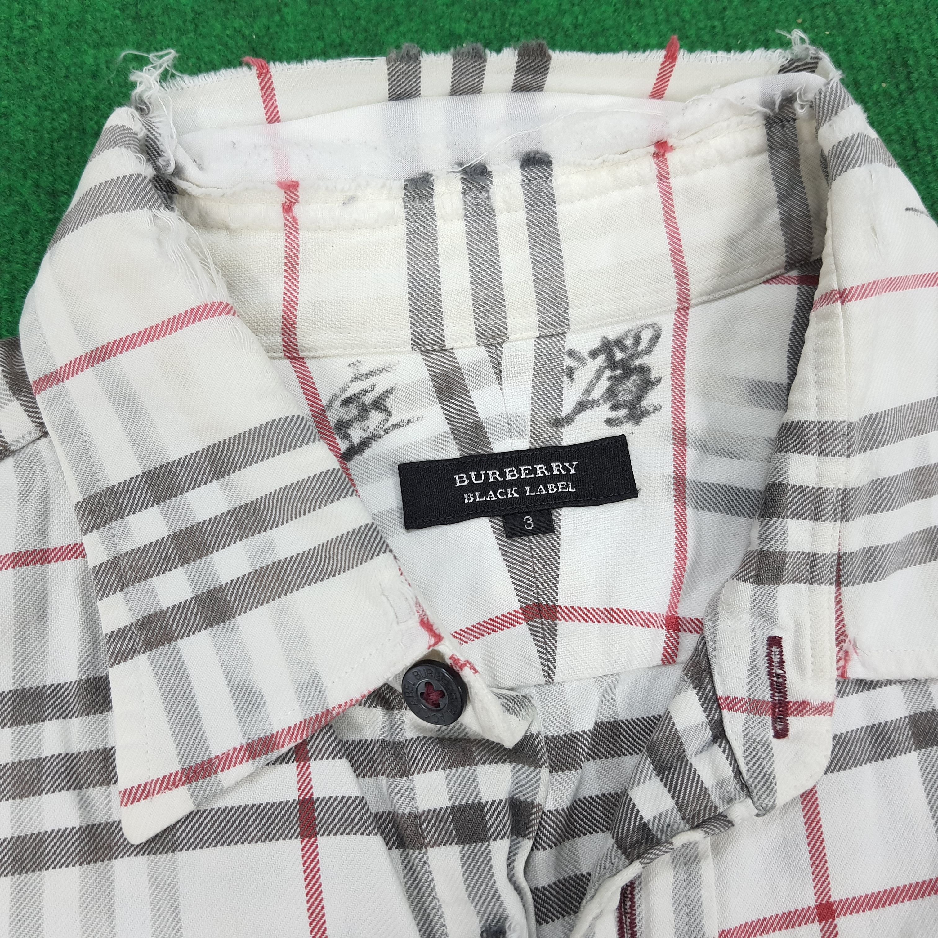 Burberry × Vintage Vintage Burberry Black Label Long Sleve Shirt Size US L / EU 52-54 / 3 - 3 Thumbnail