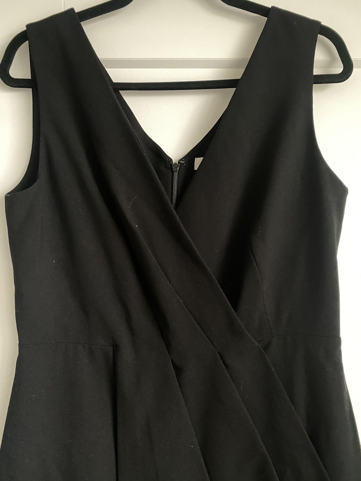 Calvin Klein Calvin Klein V-Neck Sheath Dress Black Size 10 Size L / US 10 / IT 46 - 4 Thumbnail