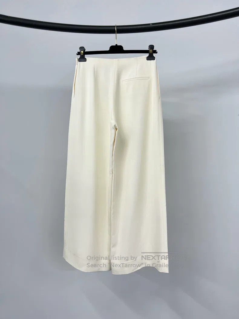 The Row The Row size 0 White Wide Leg Pants Size 24" / US 00 / IT 34 - 2 Thumbnail