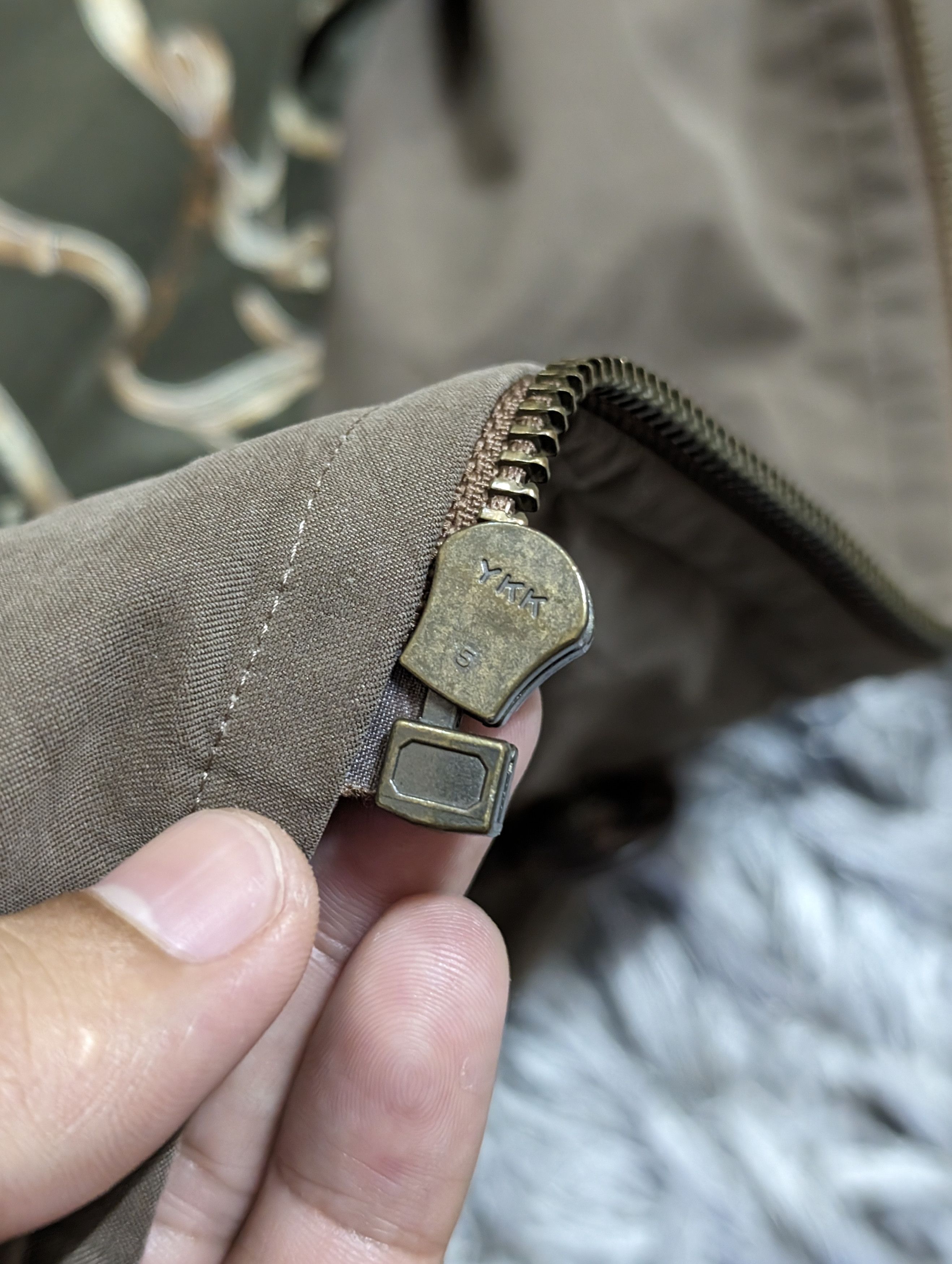 Burberry Vintage Burberrys Puffer Padded Jacket Button Ups Baroque Size L / US 10 / IT 46 - 9 Thumbnail