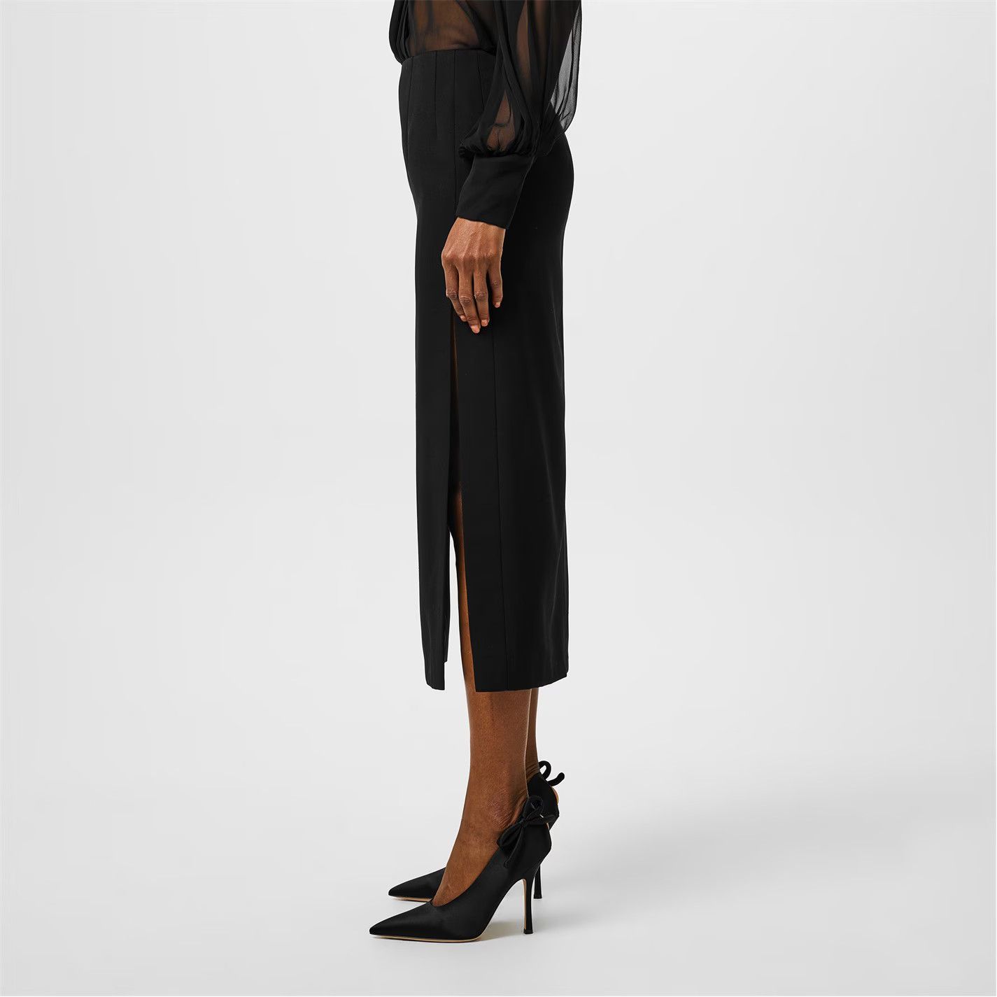 Valentino o1y0326 Midi Skirt in Black Size 27" / US 4 / IT 40 - 2 Thumbnail