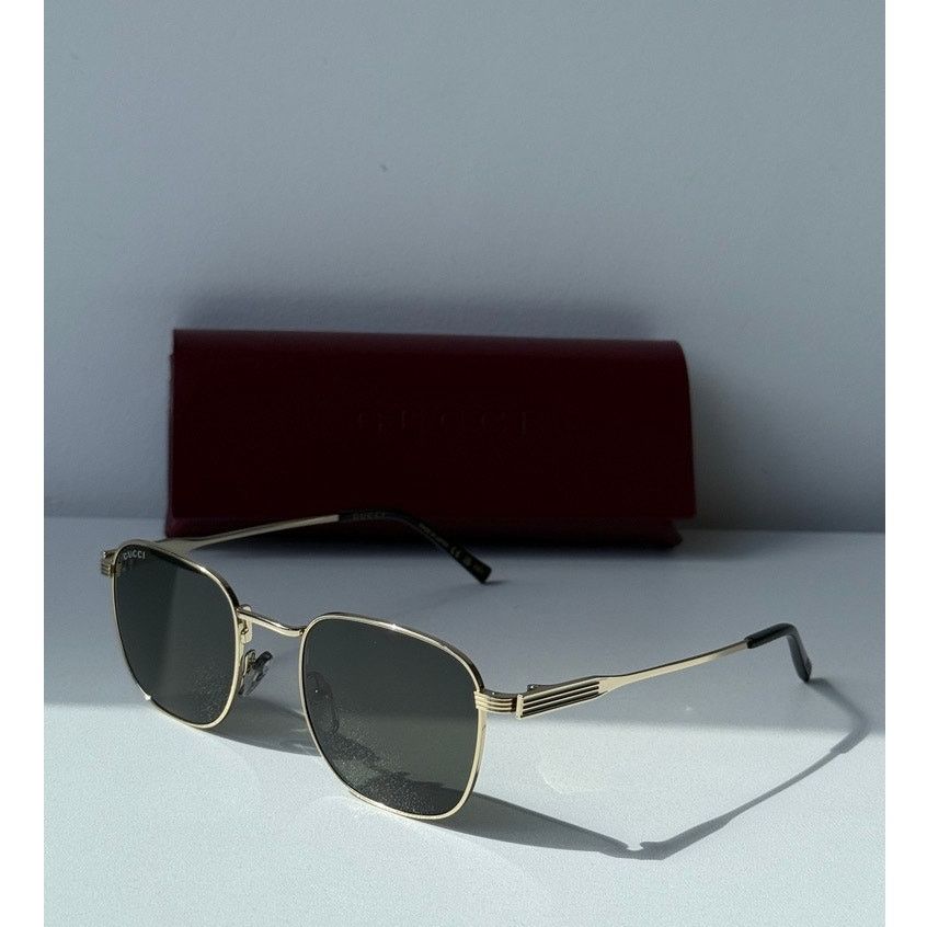 Gucci NEW Gucci GG1876S Gold Round Sunglasses $545 Size ONE SIZE - 1 Thumbnail