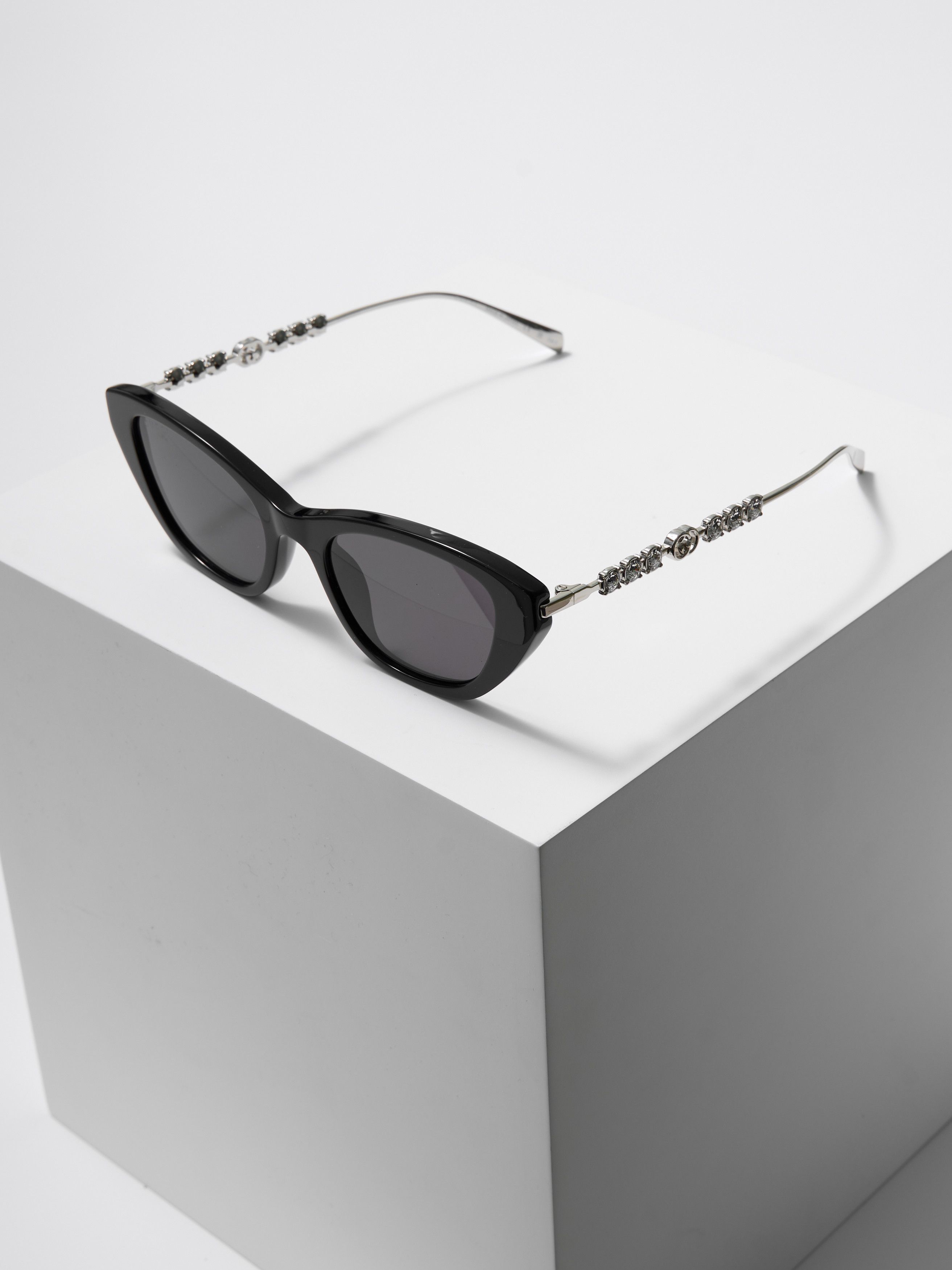 Gucci GUCCI GG1968S 002 SUNGLASSES Size ONE SIZE - 1 Thumbnail