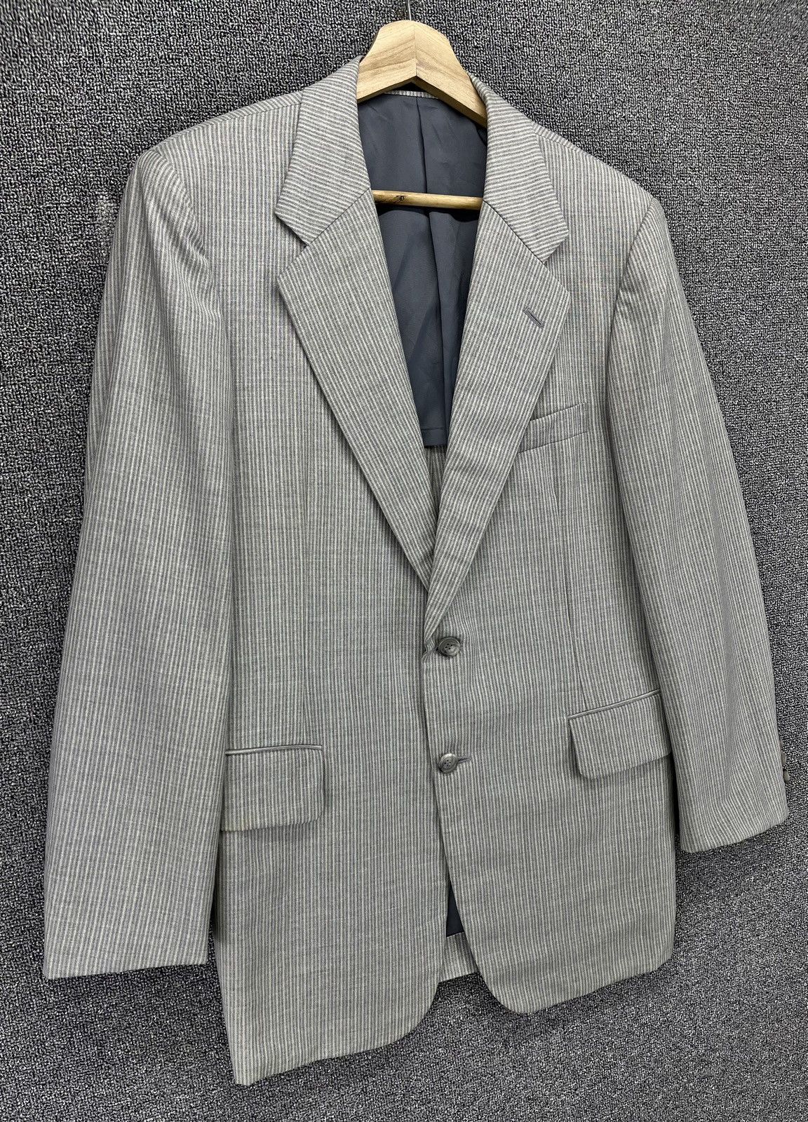 Burberry Vintage Burberry Wool Blazer Coat Jacket Size US M / EU 48-50 / 2 - 2 Thumbnail