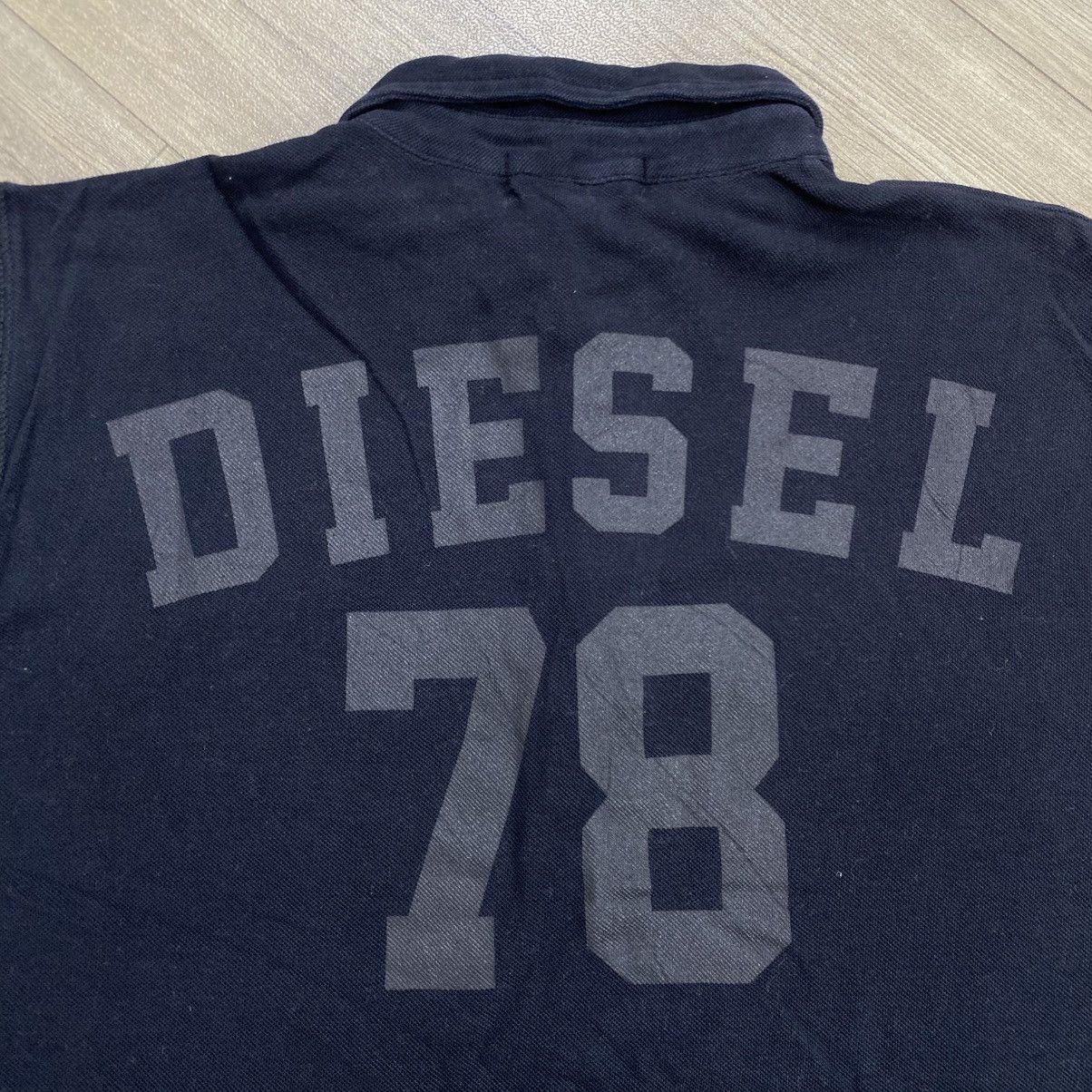 Diesel 2000s Diesel Your Head 78 Big Logo Polo Shirt Luxury Y2k Size US S / EU 44-46 / 1 - 9 Thumbnail
