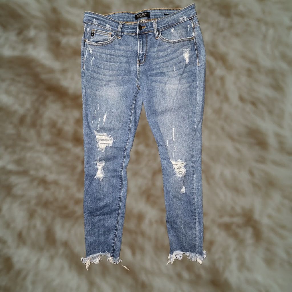 Vintage Judy Blue Jeans Juniors 13/31 Blue Distressed Raw Hem Skinny Stretch J882105MD Jeans Women 5-Pocket Denim Mid Rise Slim Frayed Ankle Fringe Size 34" / US 12 / IT 48 - 1 Thumbnail