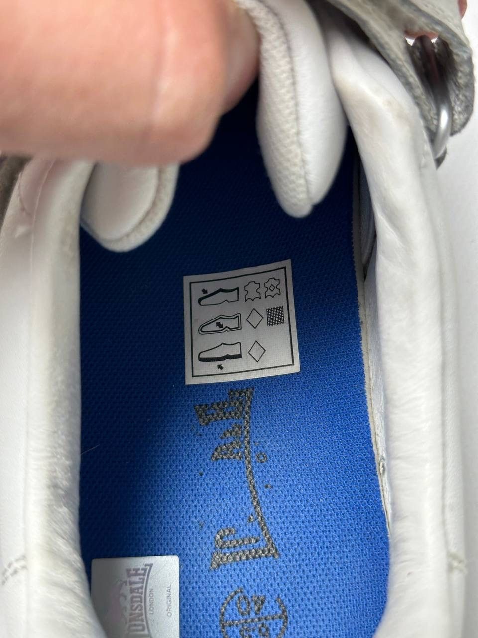 Lonsdale 🔥Vintage Lonsdale Mostro Puma Vibe White Leather Shoes Size US 7 / EU 40 - 8 Thumbnail